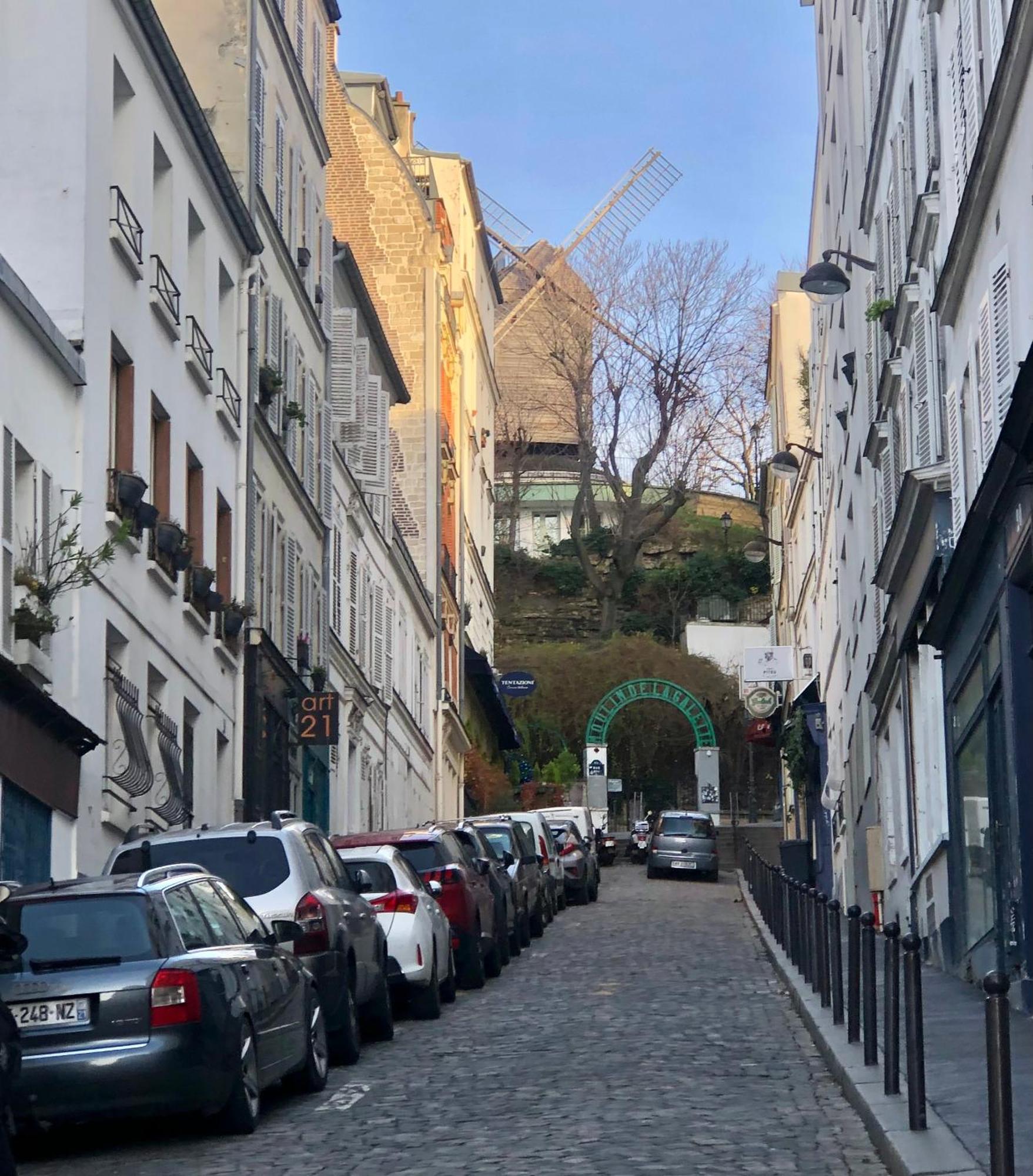 Cozy Nest In Montmartre Appartamento