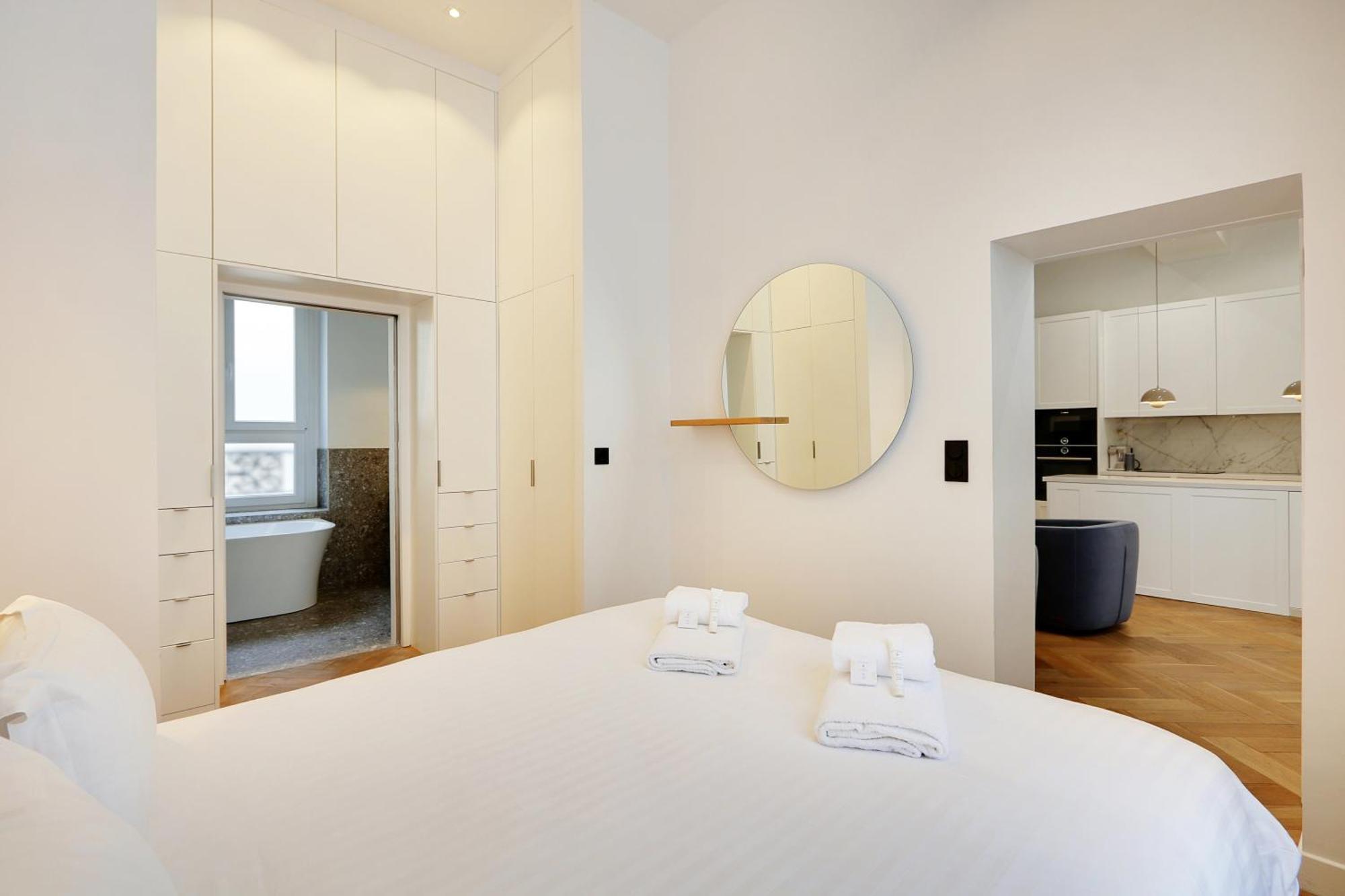 Pick A Flat's In Louvre - Rue Saint-hyacinthe Parigi