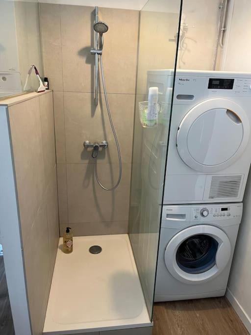 Charme Hausmanien Vue Parc 4 Famille Metro 6 * Parigi