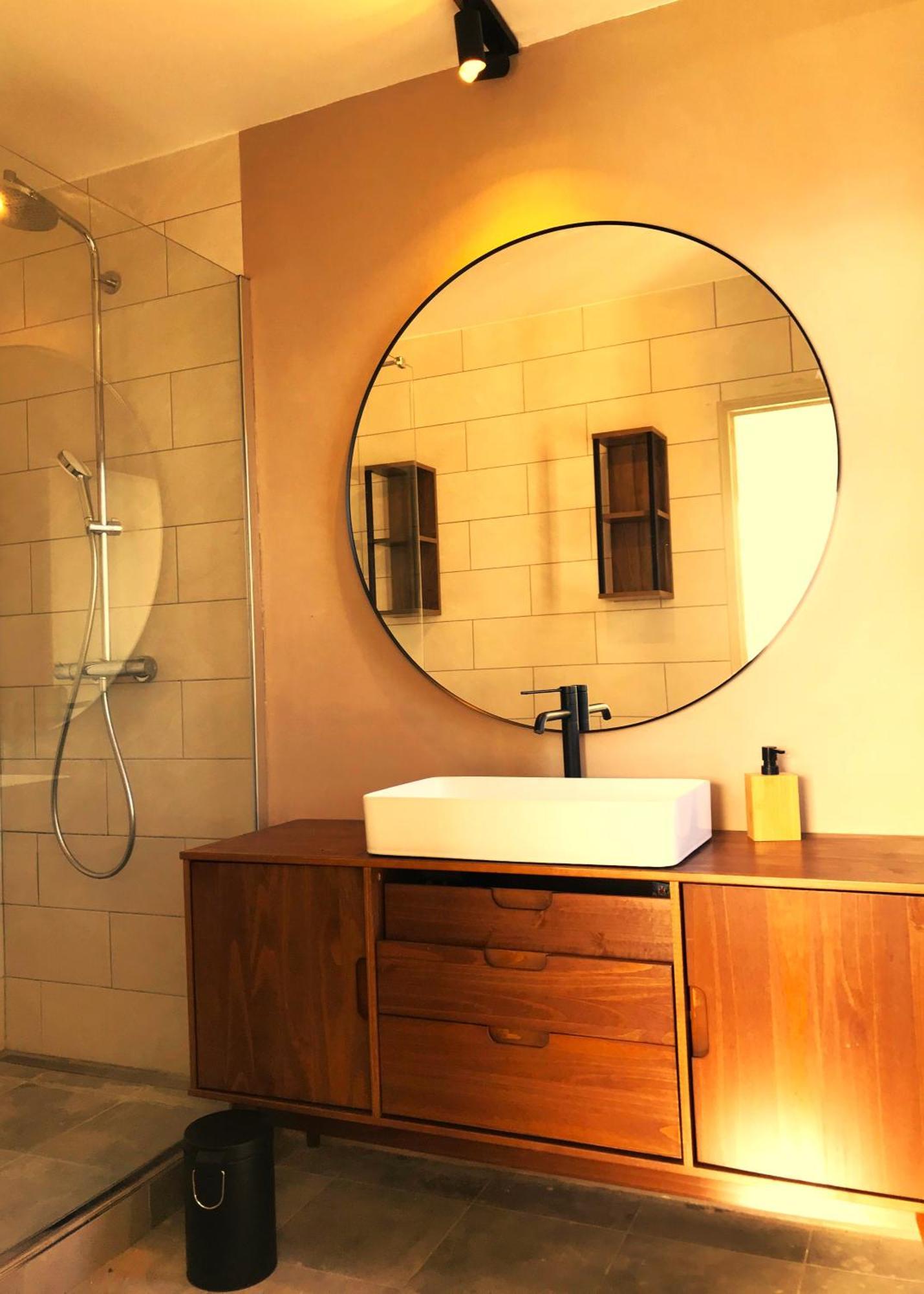 Appartamento Large 55 M² ,view & Terrace Parigi