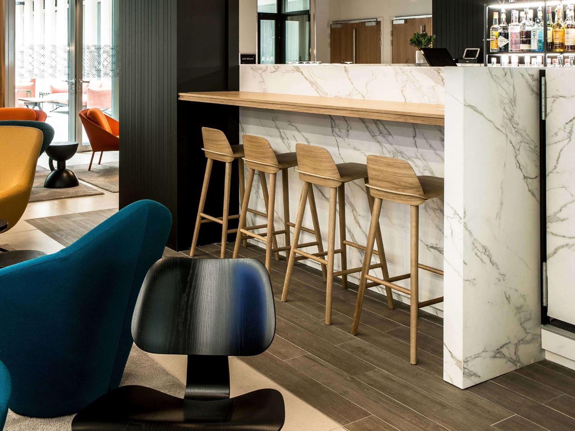 Mercure 17 Batignolles Parigi