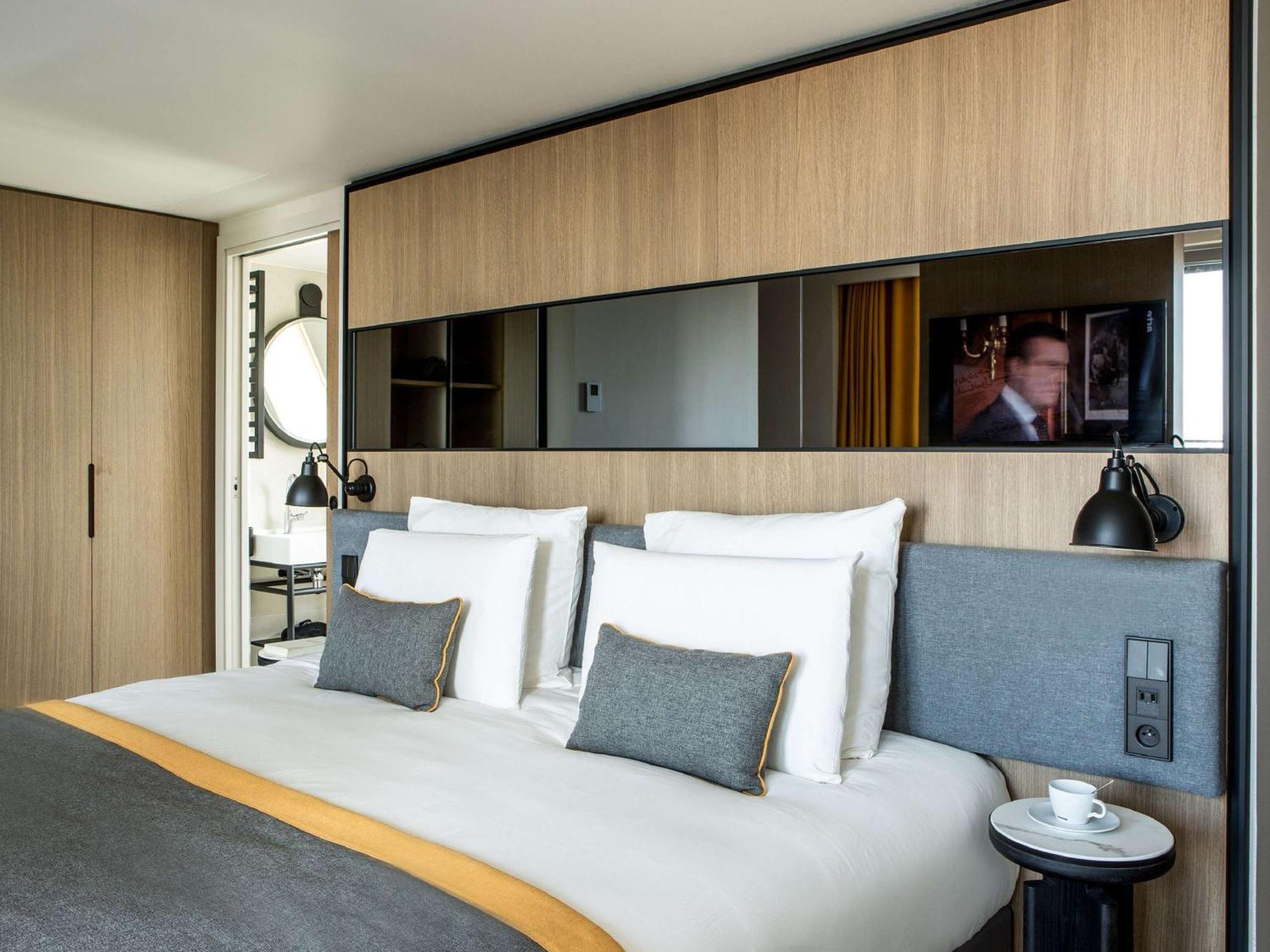 Mercure 17 Batignolles Parigi