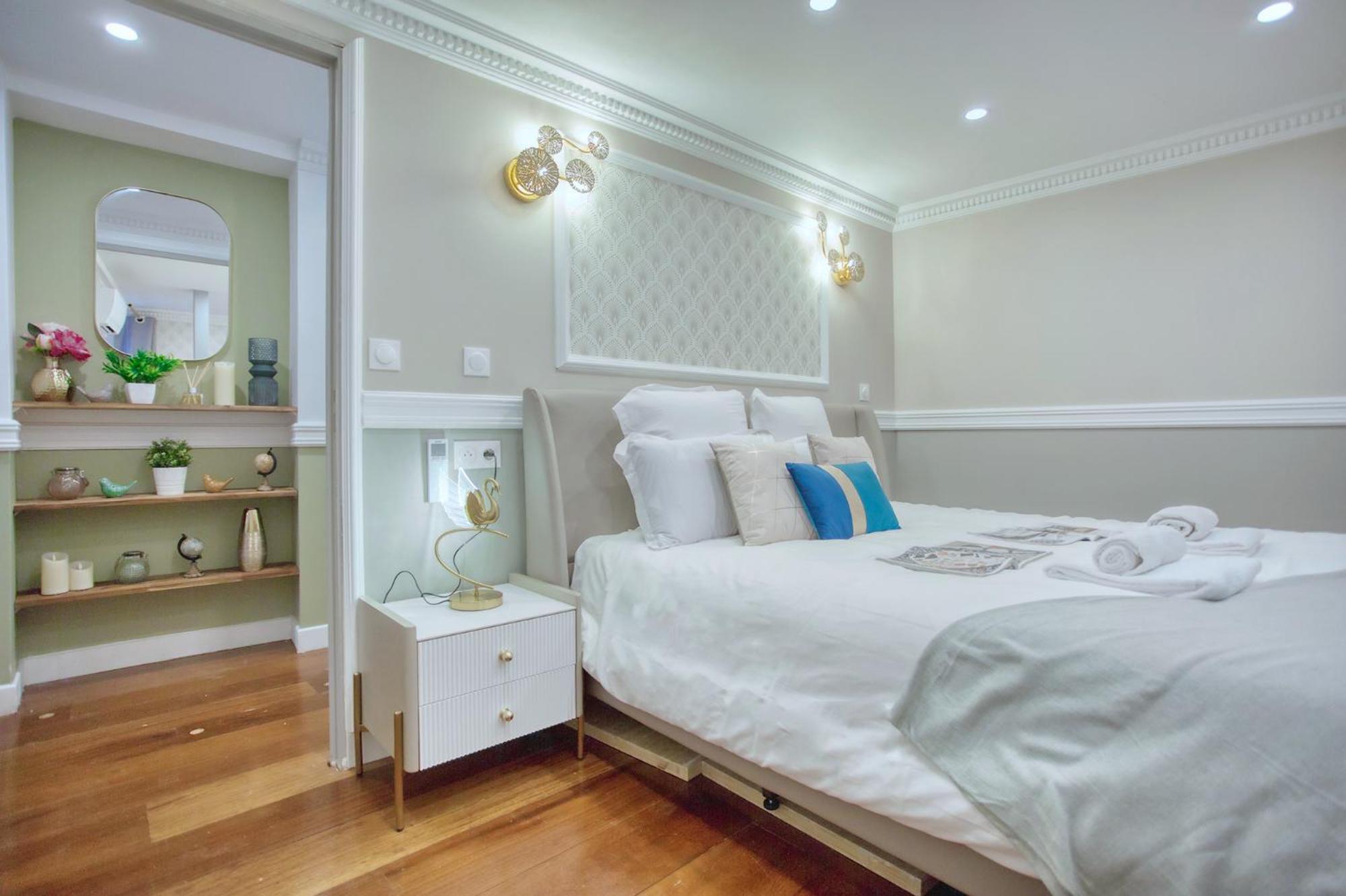 Elegant Triplex In - Ideal For 10 - Aircon Appartamento