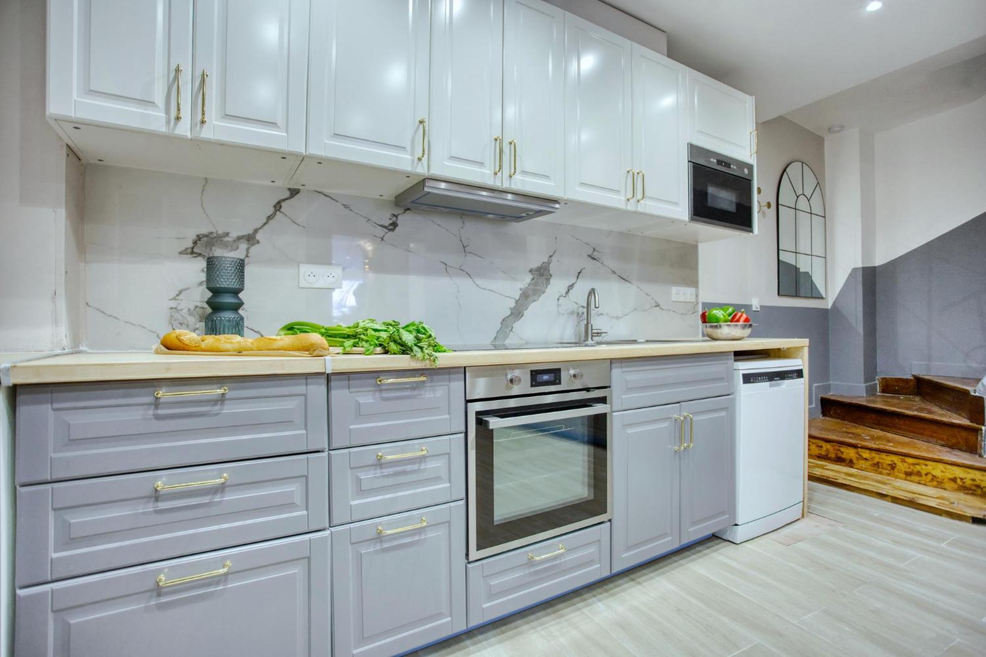 Elegant Triplex In - Ideal For 10 - Aircon * Parigi