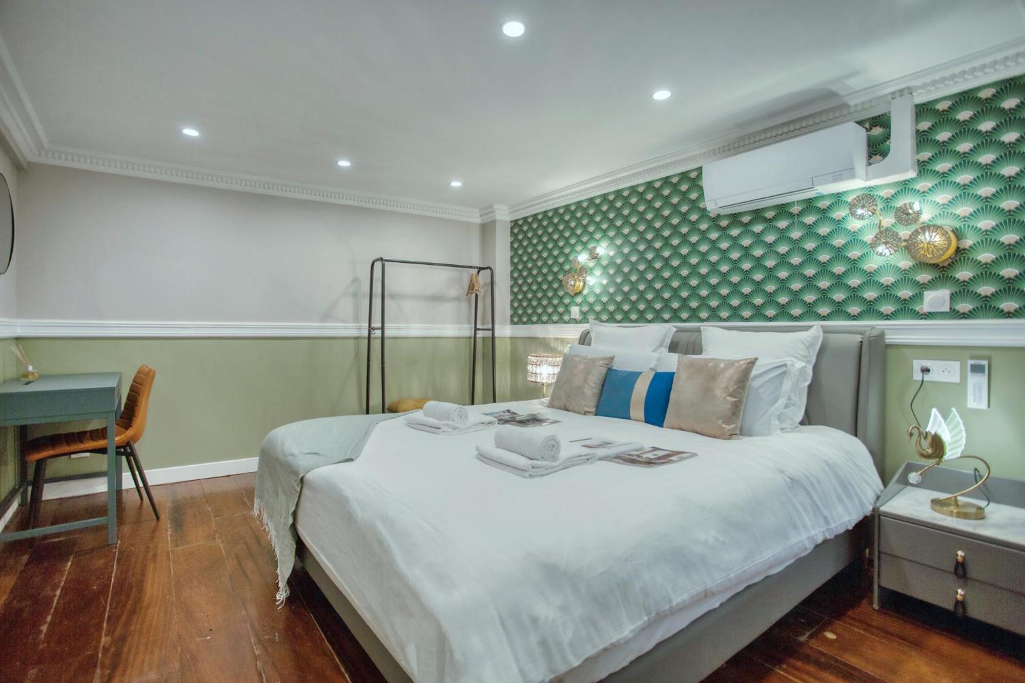 Appartamento Elegant Triplex In - Ideal For 10 - Aircon