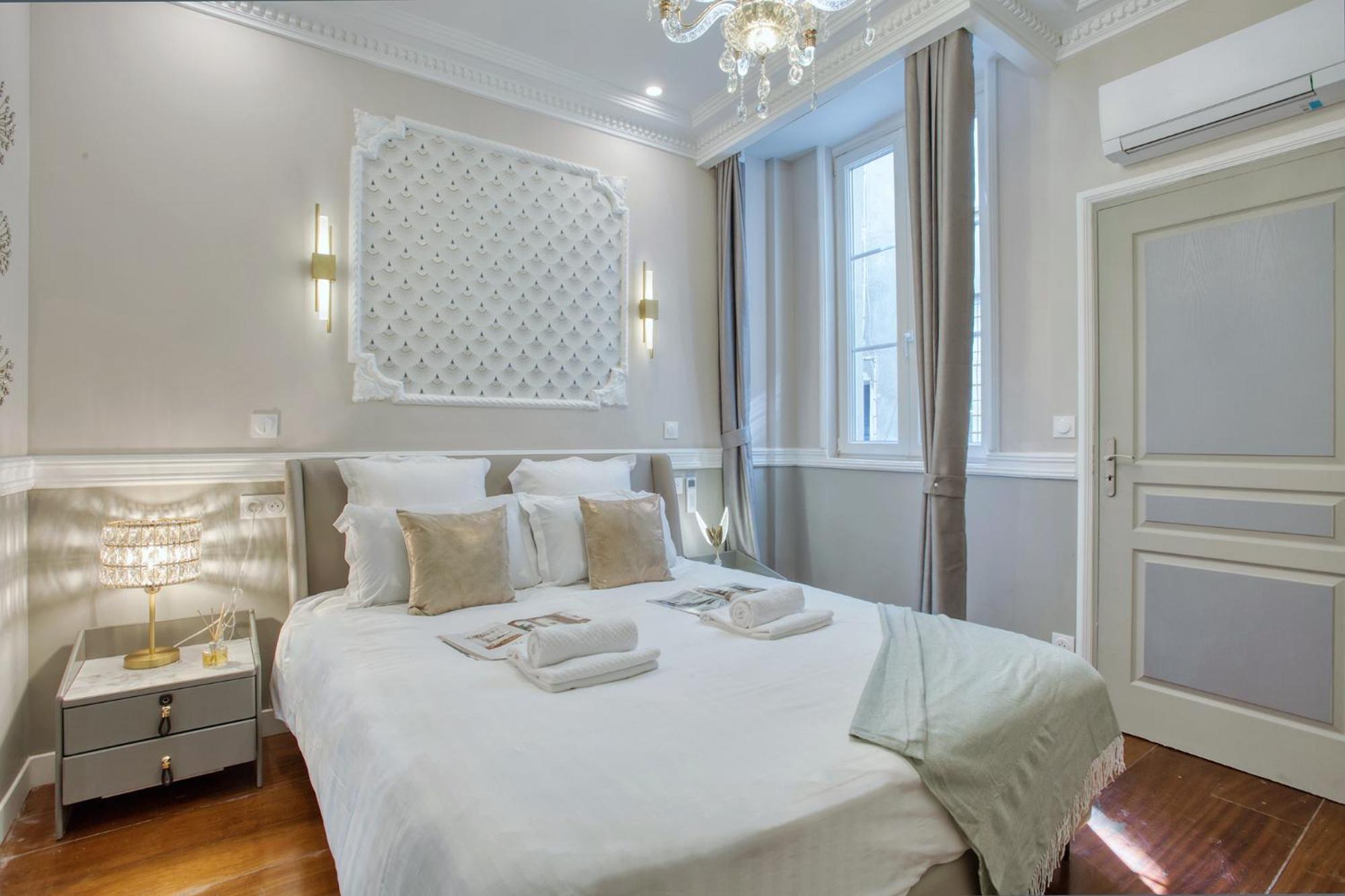 Elegant Triplex In - Ideal For 10 - Aircon Appartamento *