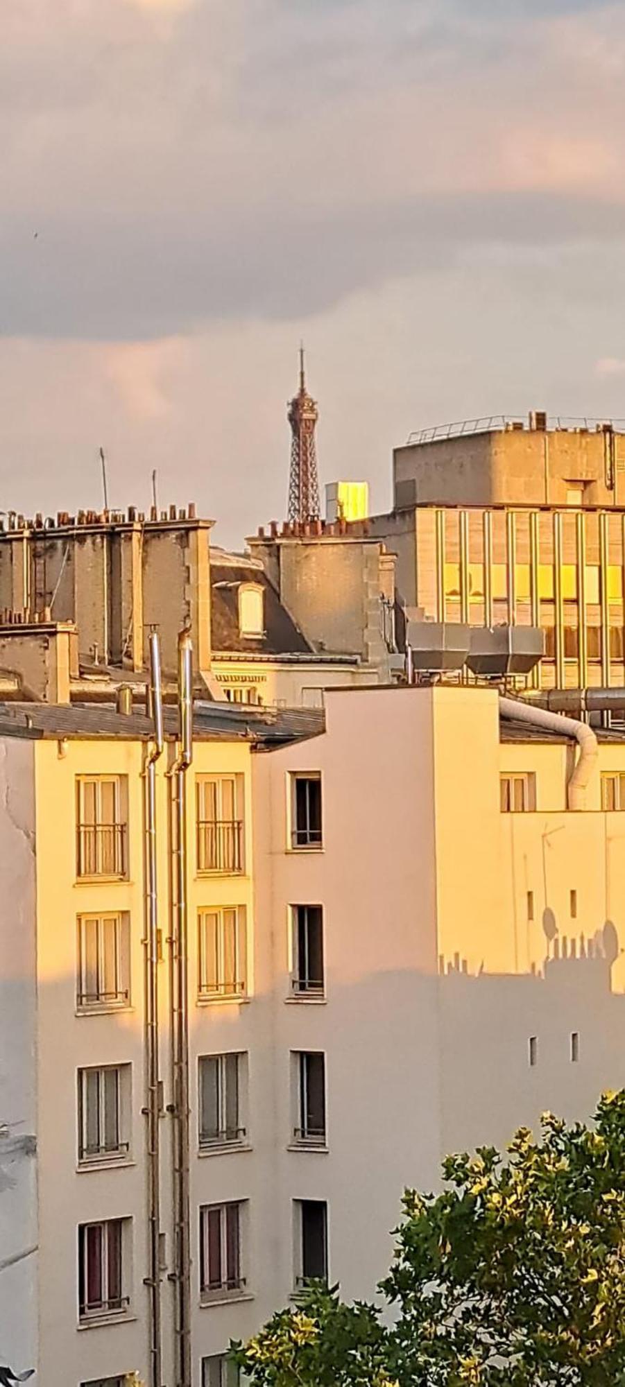 Arc De Triomphe Champs Elysees Paris