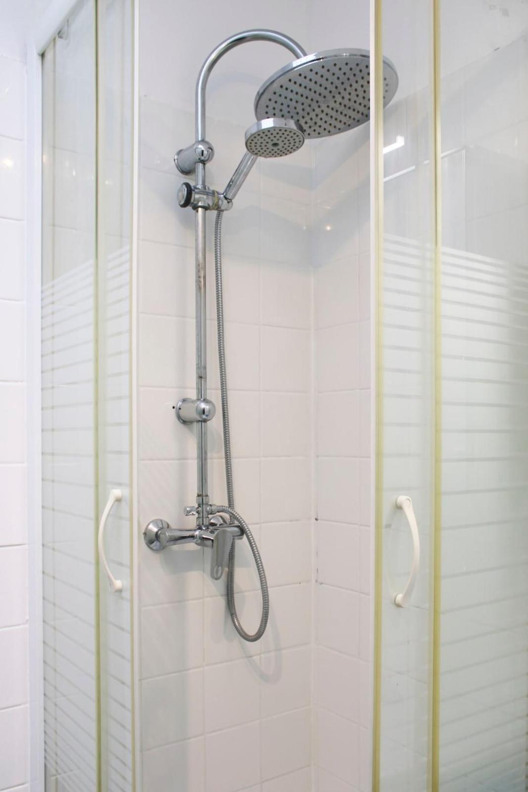 Charming T3 Near The Promenade Pereire Apartment Paris