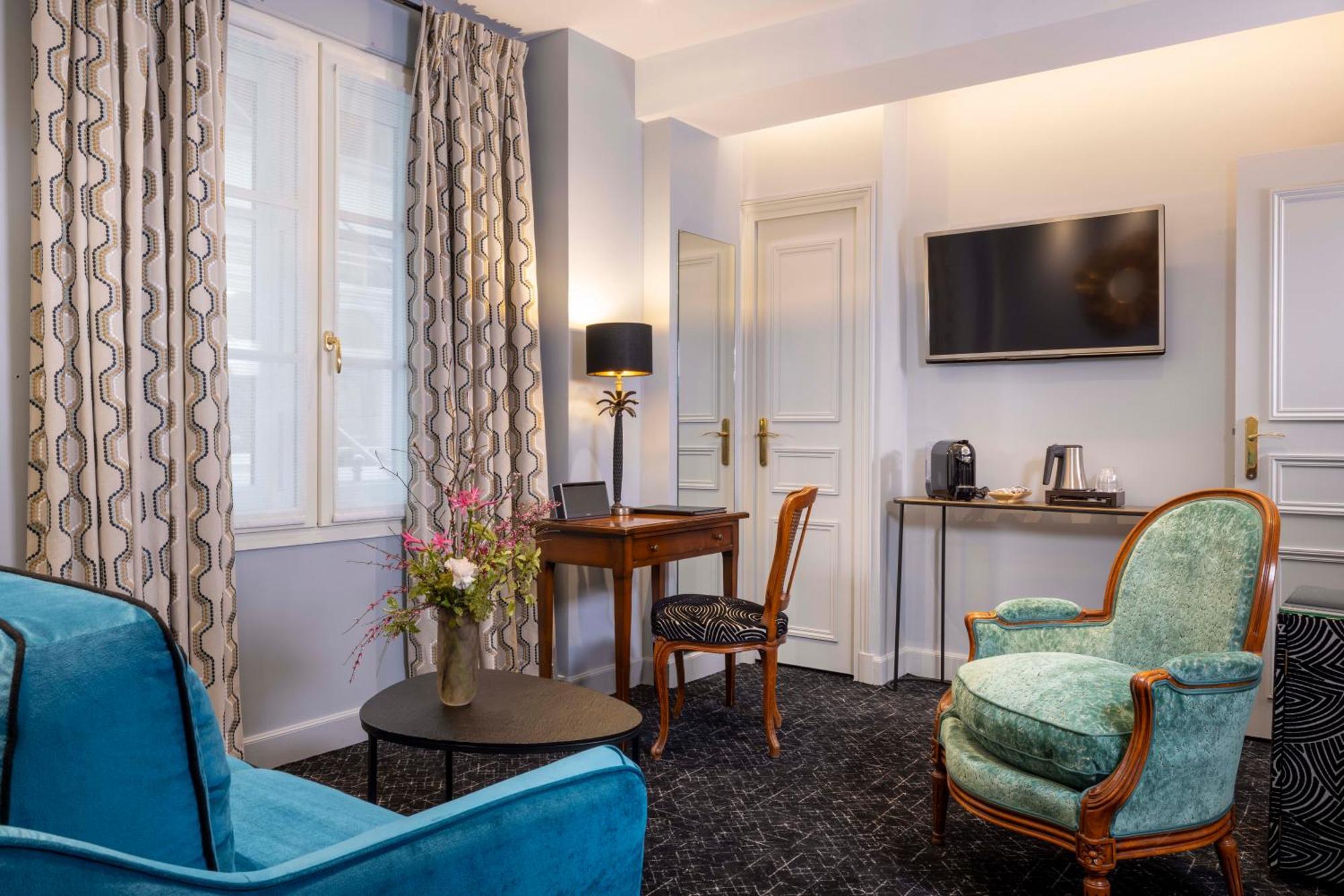 Hotel Le Relais Saint Honoré Parigi