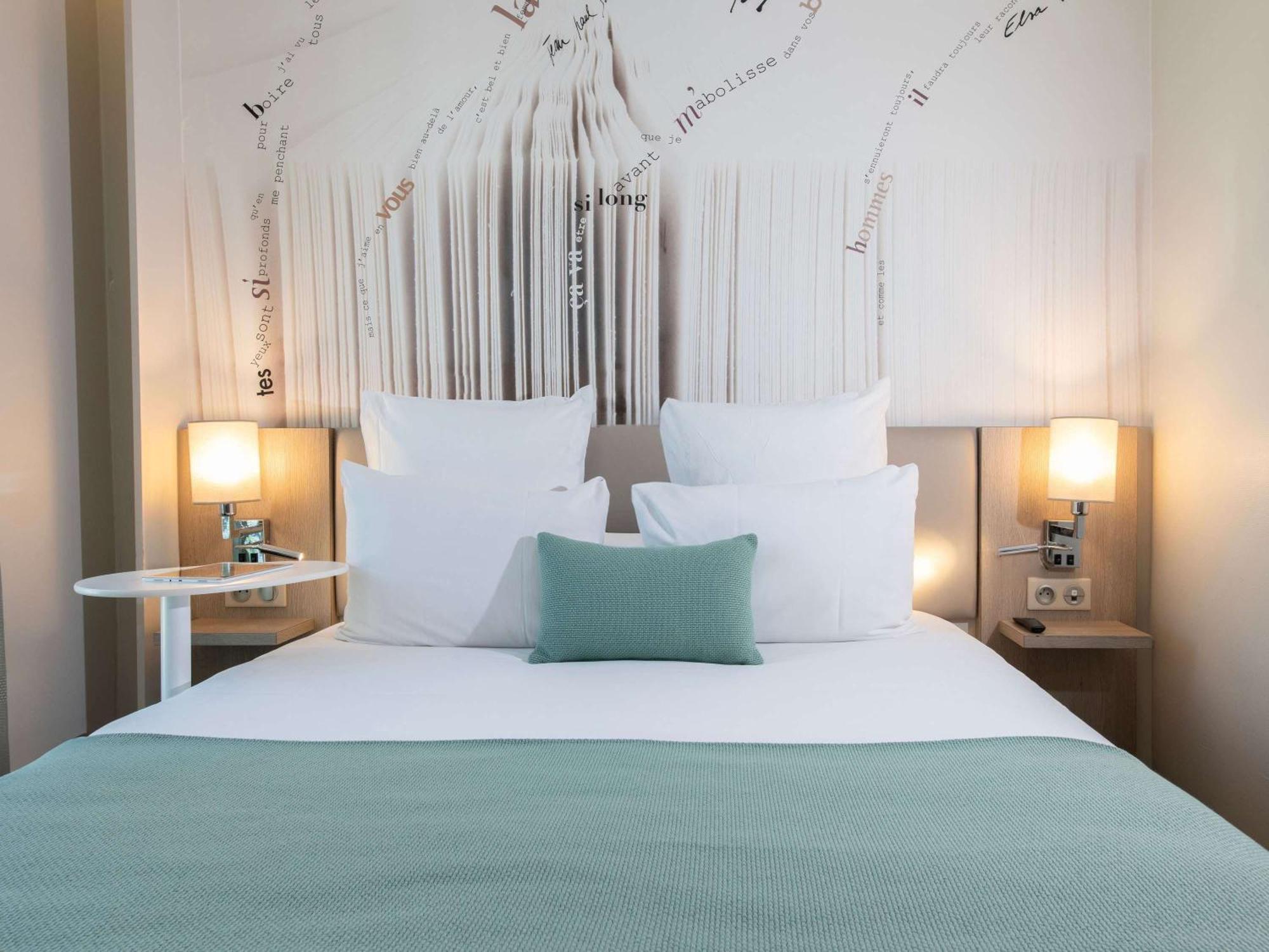 Mercure Montparnasse Raspail Hotel Parigi