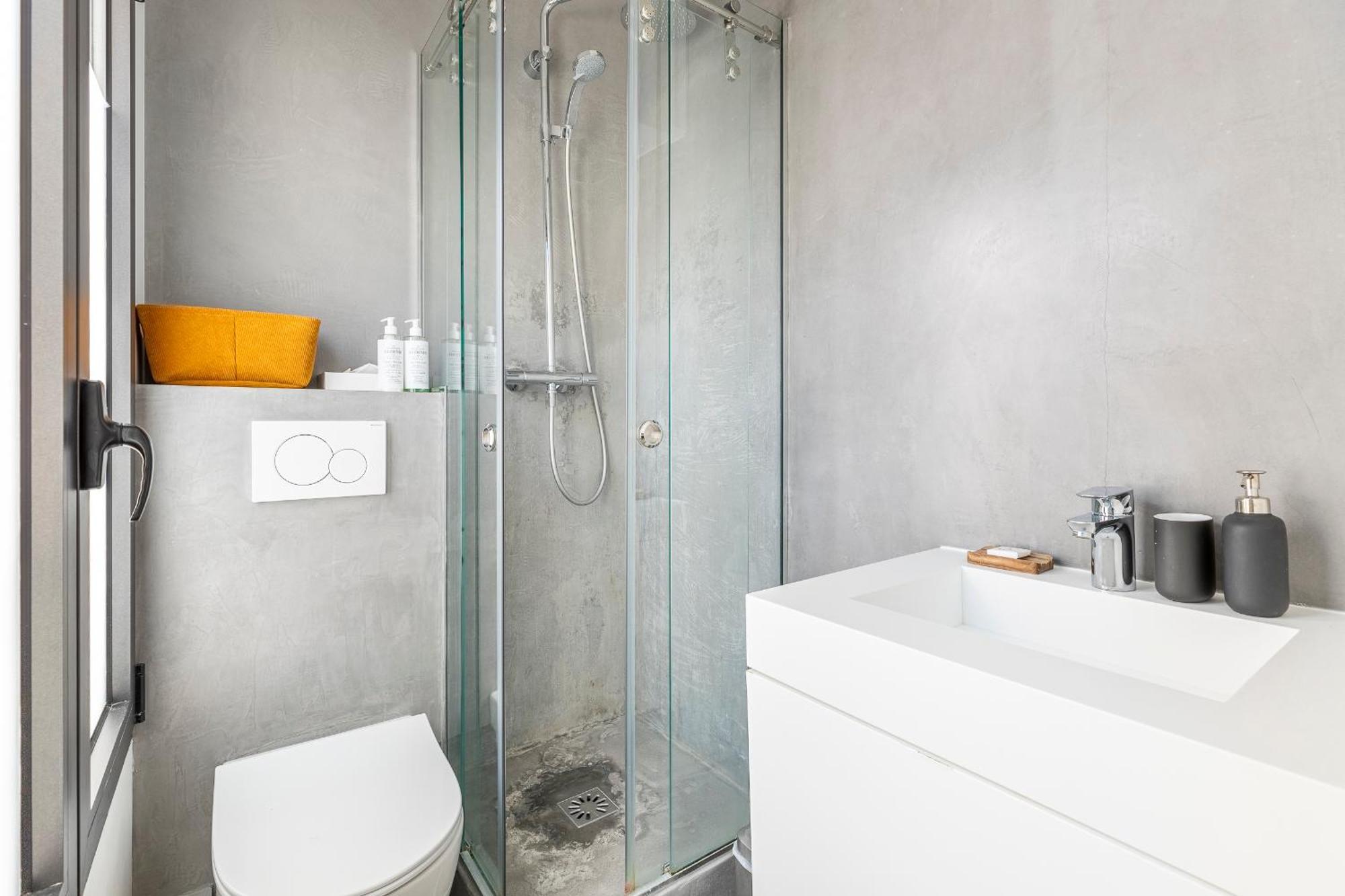 Luxury Flat With Ac La-verrère-du-paradis Appartamento *