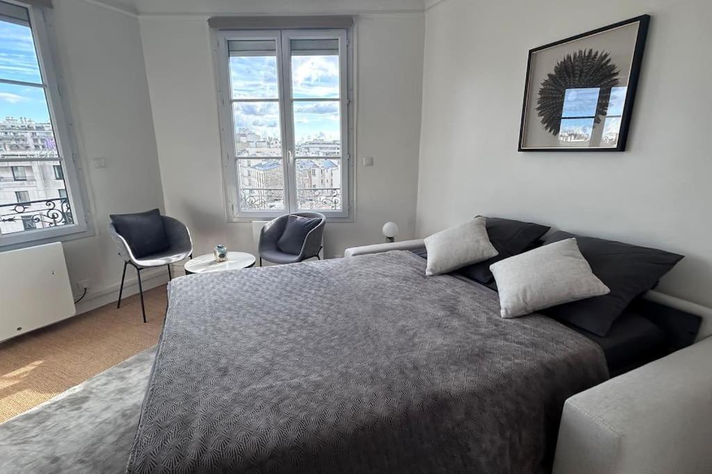 Elegant Eiffel Tower View Flat Appartamento *