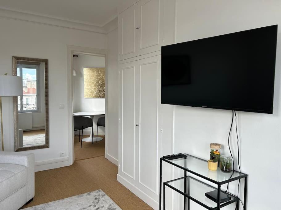 Appartamento Elegant Eiffel Tower View Flat *
