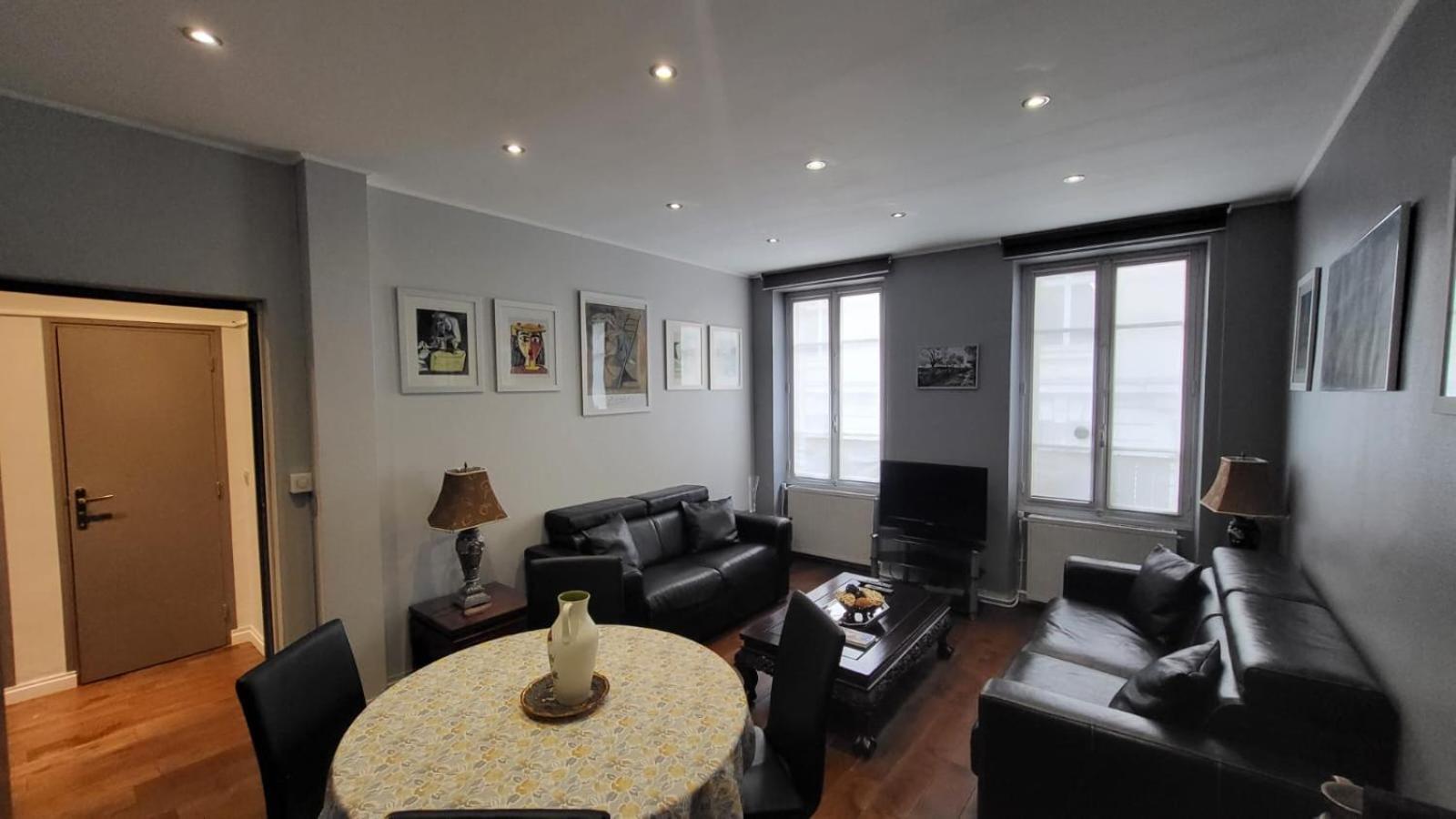 Appartamento 2 Bed 16th Arrondissement Trocadero For6 Parigi
