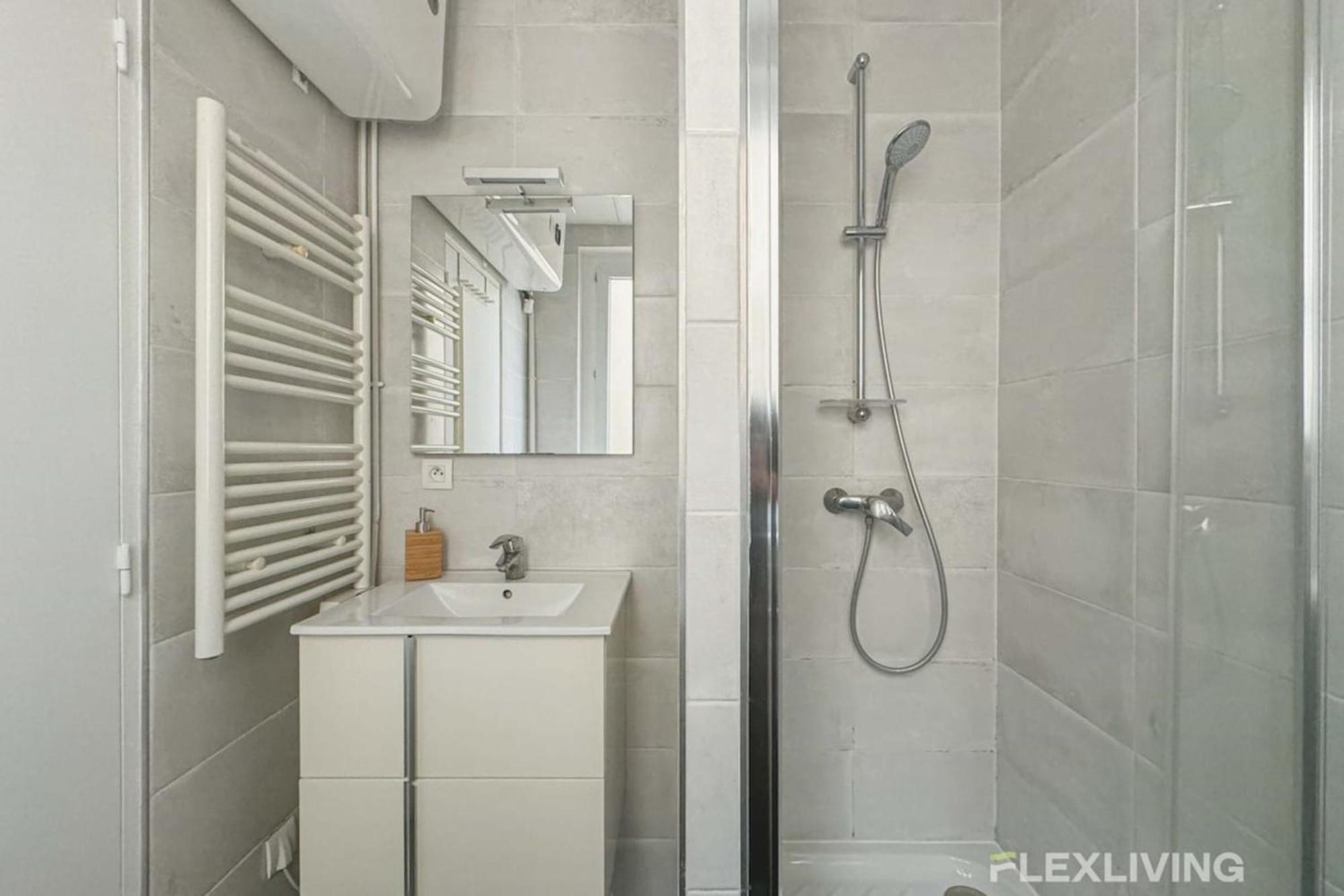 Flexliving - - Caulaincourt Parigi