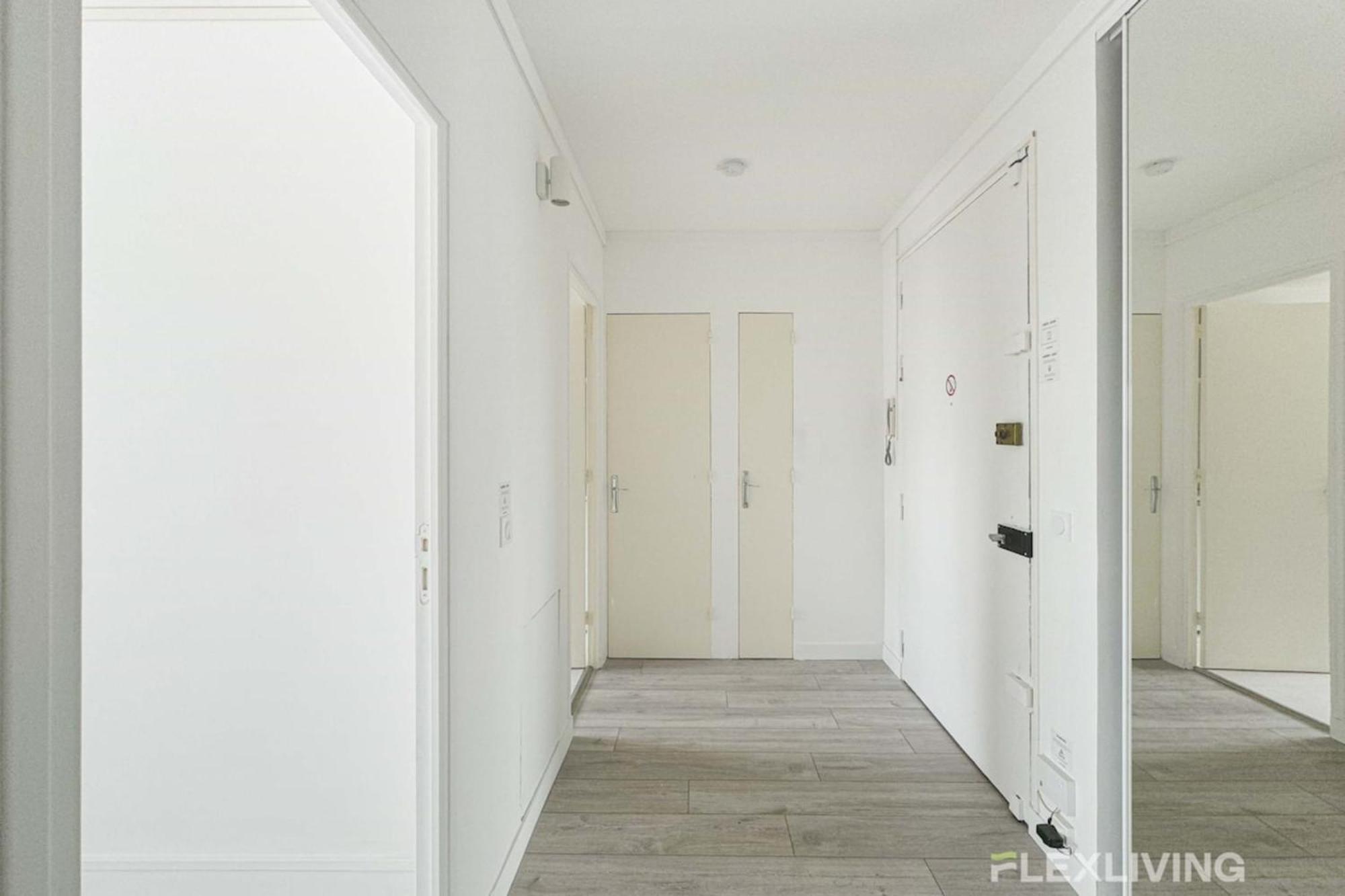Flexliving - - Mouchez * Parigi
