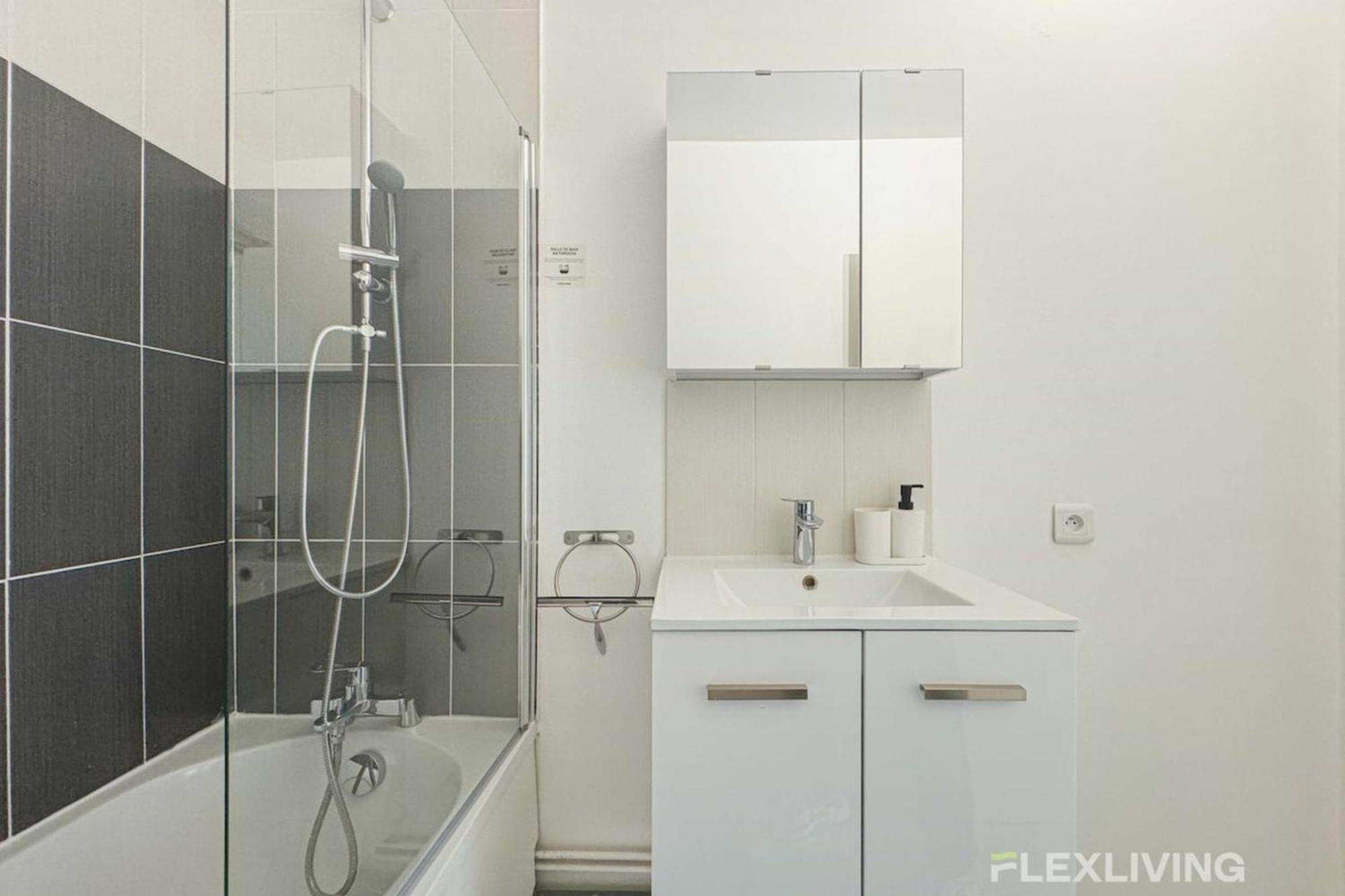 Flexliving - - Mouchez
