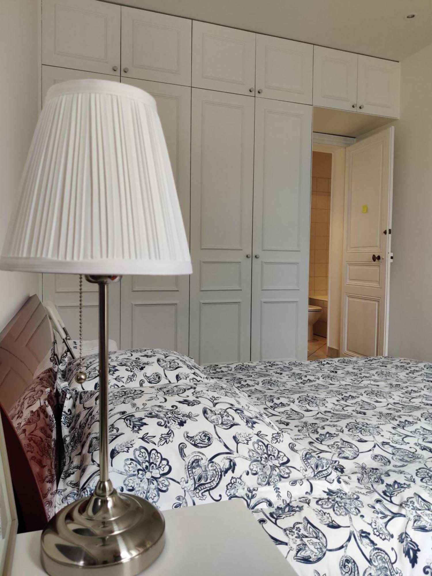 Homestay Eiffel Edge Escape 30 M From Eiffel Tower Paris