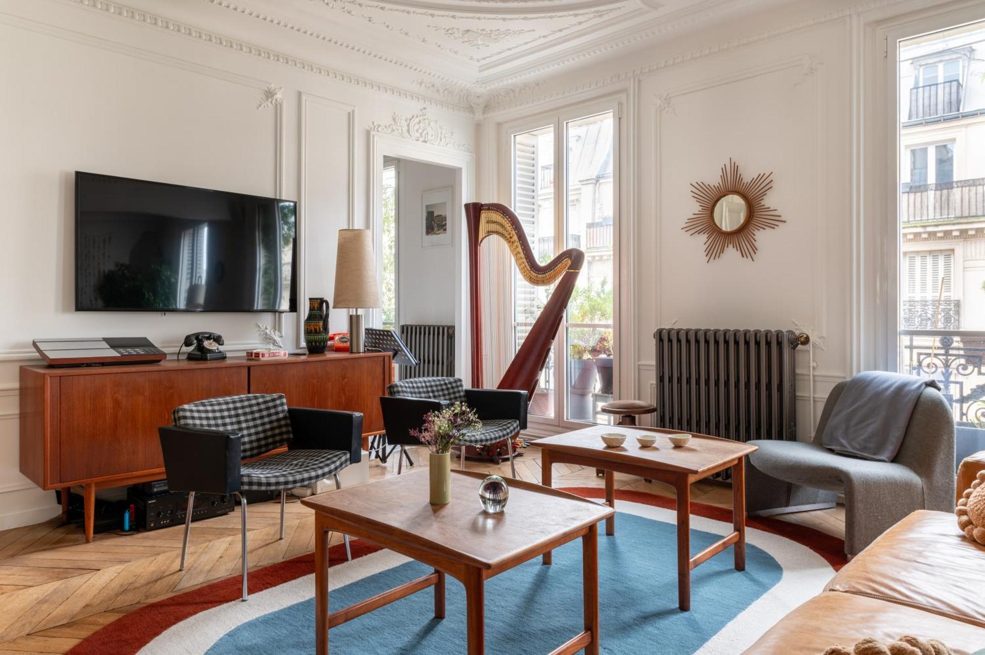 Spacious And Elegant 3bd Apartmentrochechouart Parigi