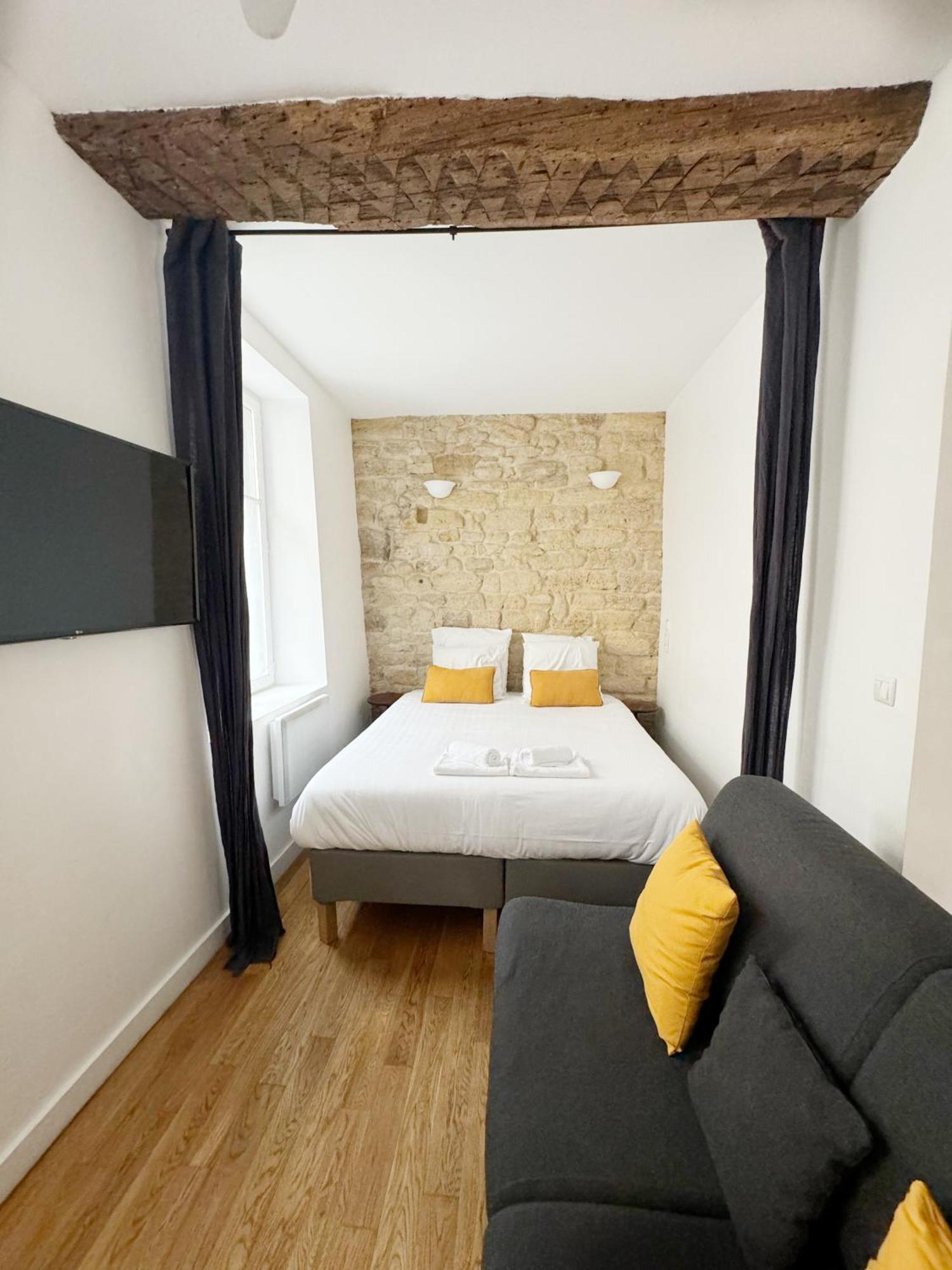 Appartamento Du Lion/ac Historic Flat, Marais, 4-5 Guests *