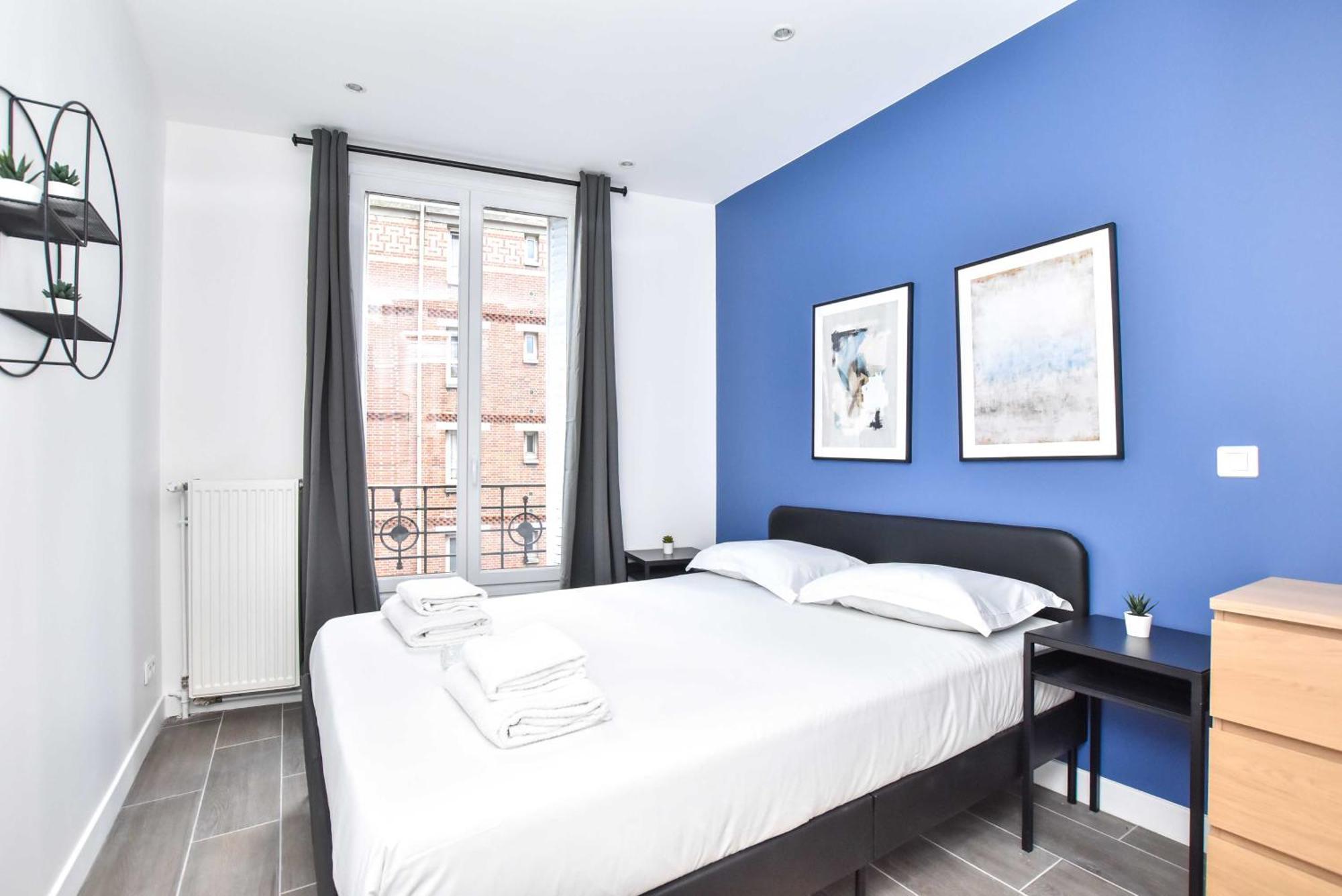 Amazing Apartement 4br Menilmontant Apartment *