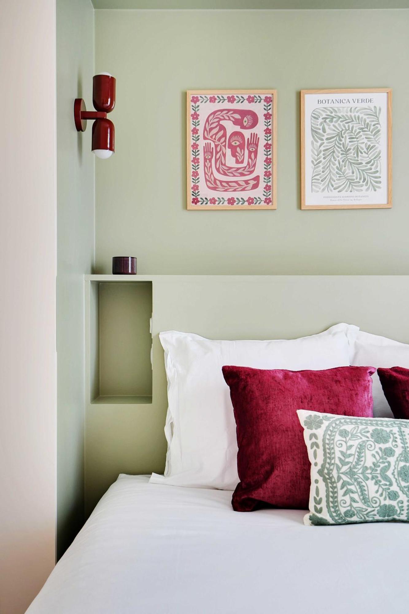 Parisian With Air Conditioning Eiffel Tower Apartment Paris
