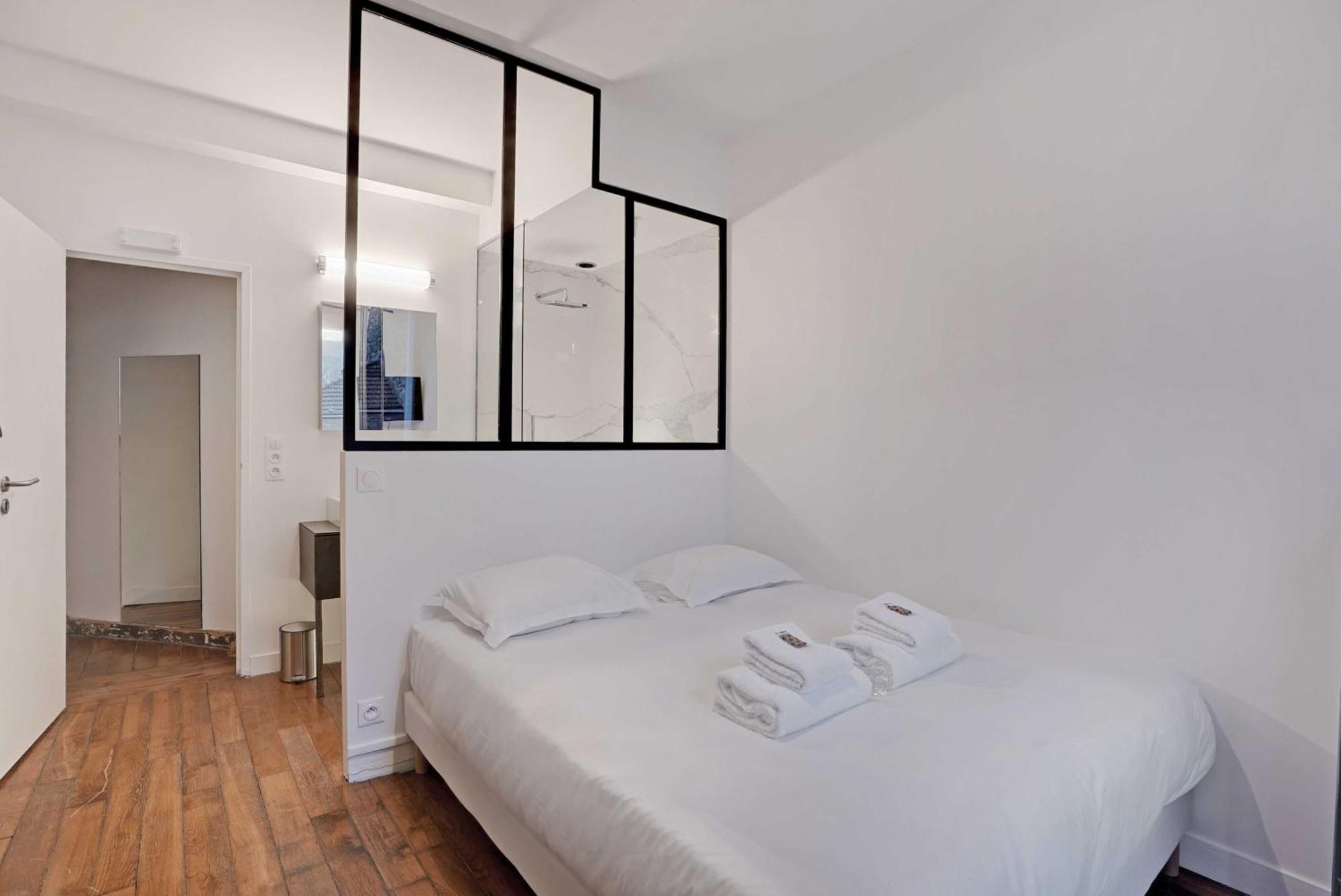 Duplex Loft Montmartre - 18th Apartment