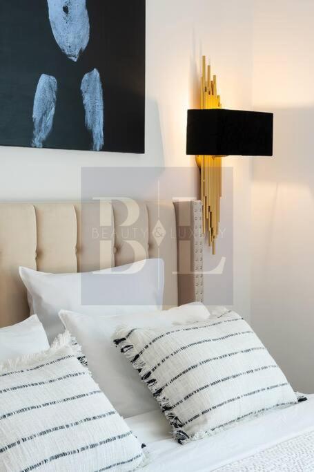 Apartment Dauphine Saint Germain 6th Arr 2bedrooms *