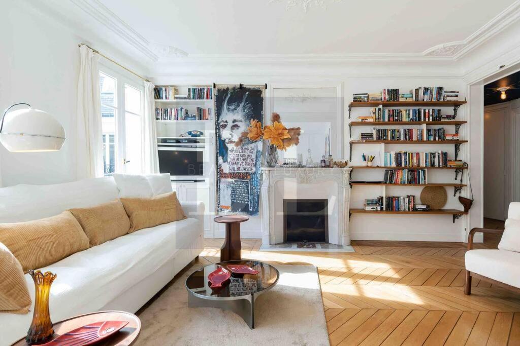 Apartment Dauphine Saint Germain 6th Arr 2bedrooms Paris