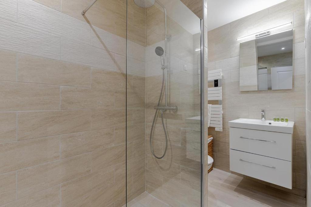 Appartamento Saint Germain Notre-dame Cosy 1br-4p Parigi