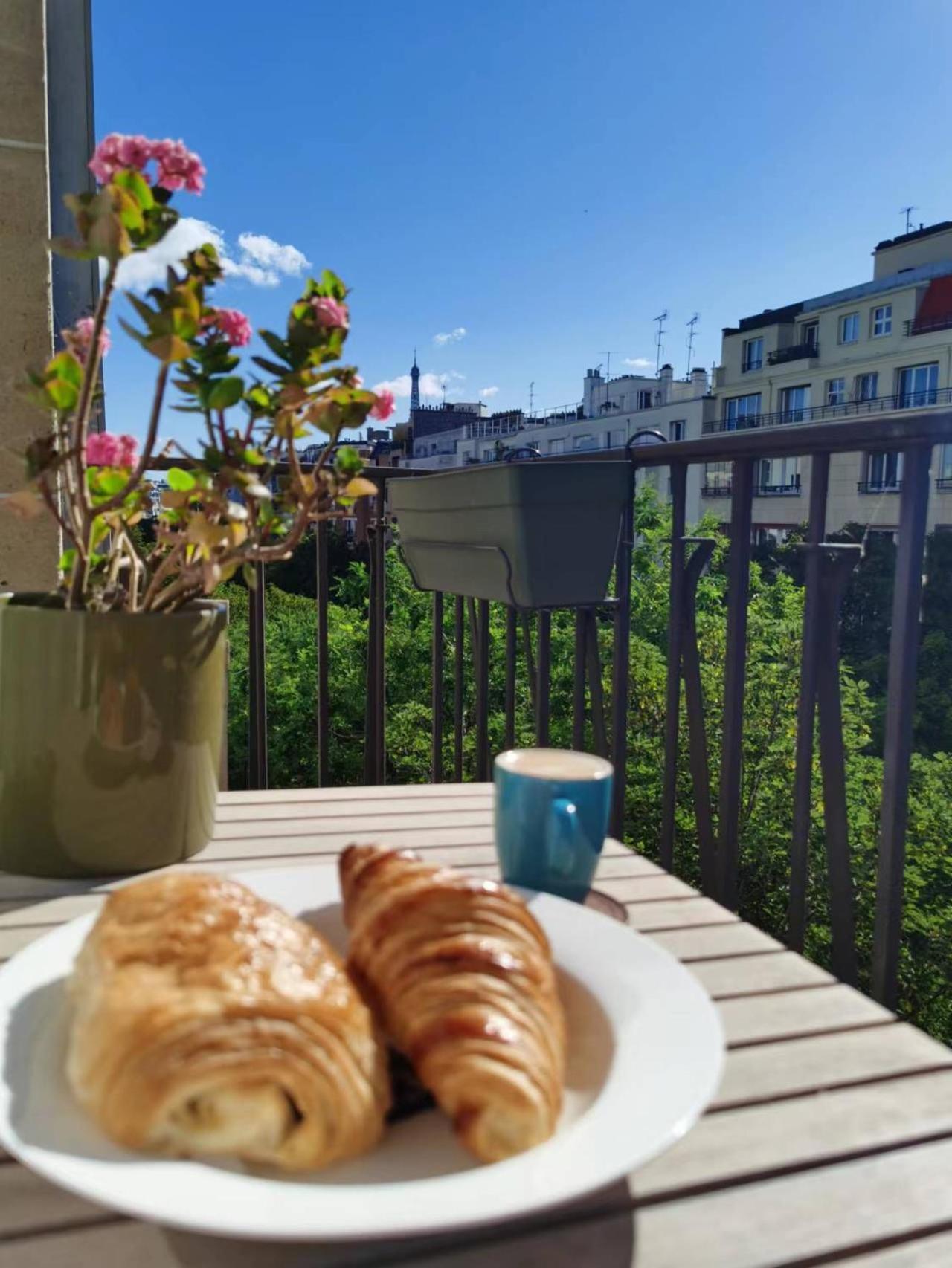 16th 2 Bedrooms Near Eiffel Tower Renovated Balcony 2-4 Person Appartamento *