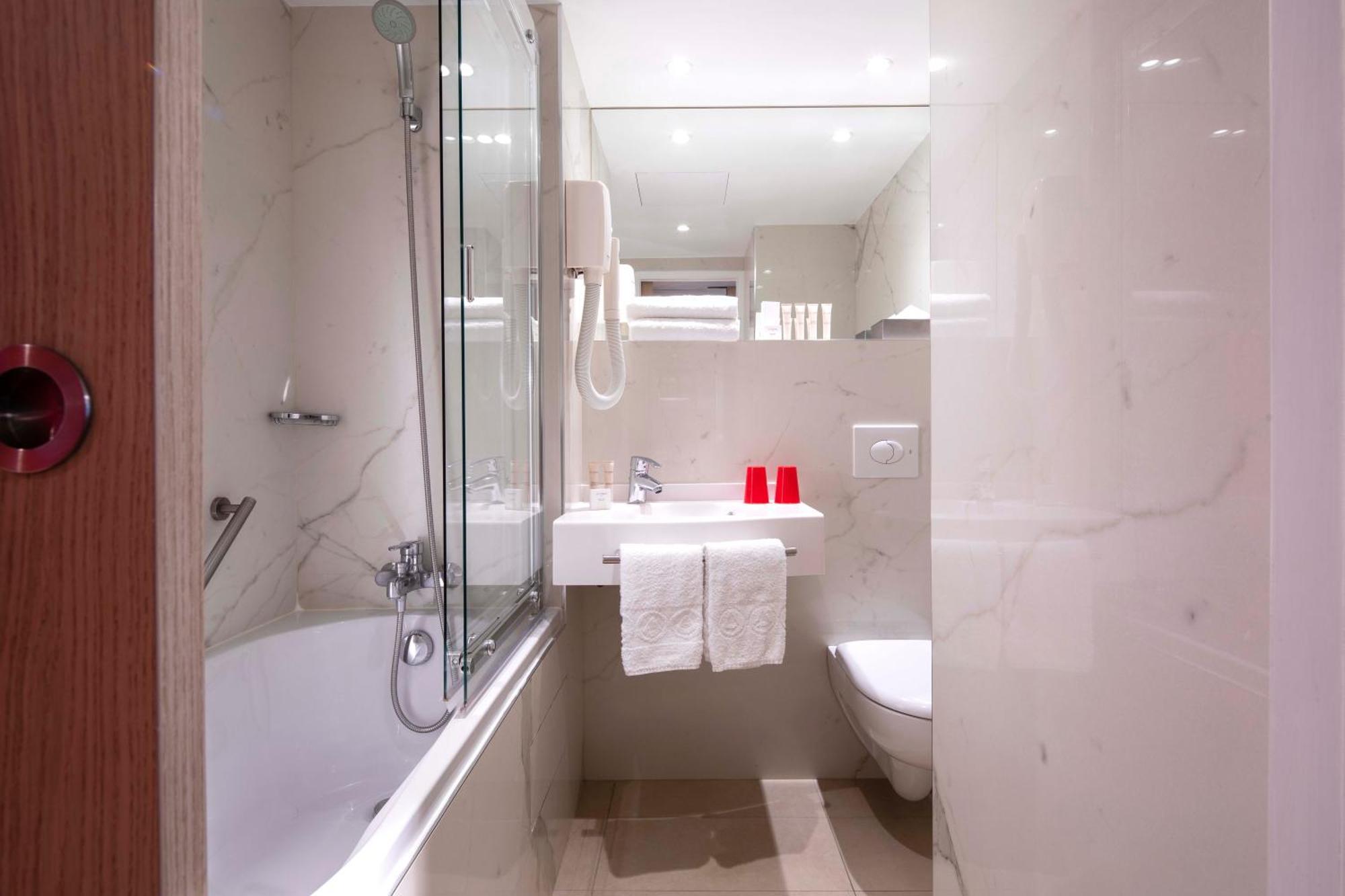 Hotel Hor Les Lumières 3*