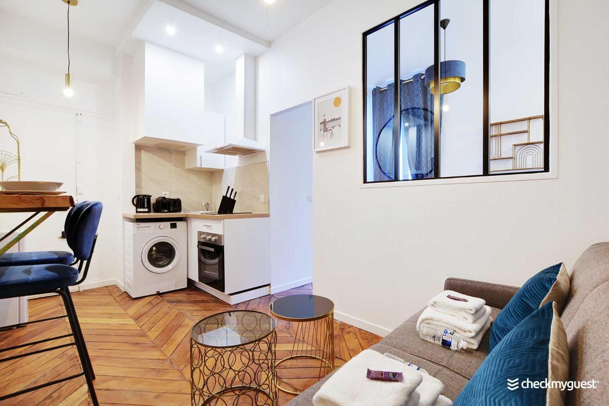 Chic Parisian Retreat Alexandre Dumas 2c * Paris