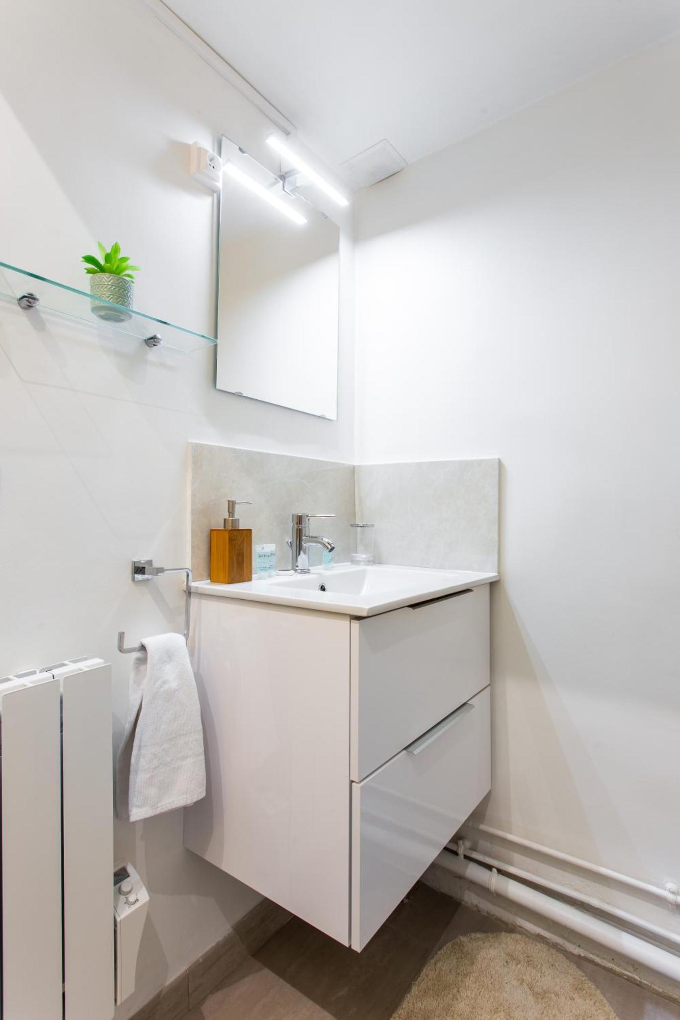 Hsh - Studio Condamine Batignolles Parigi