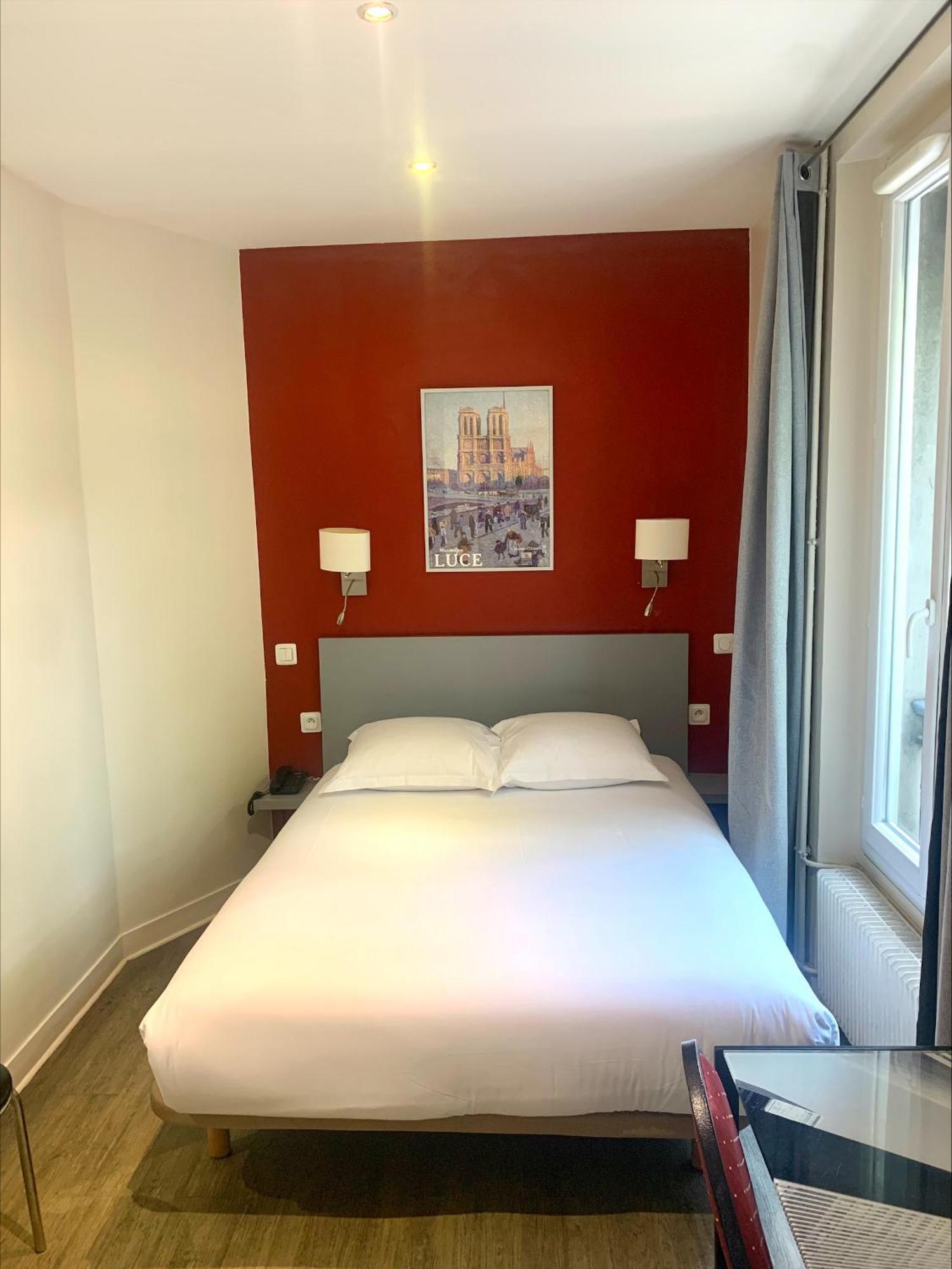 Hipotel Belgrand Mairie Du 20ème 3* Parigi