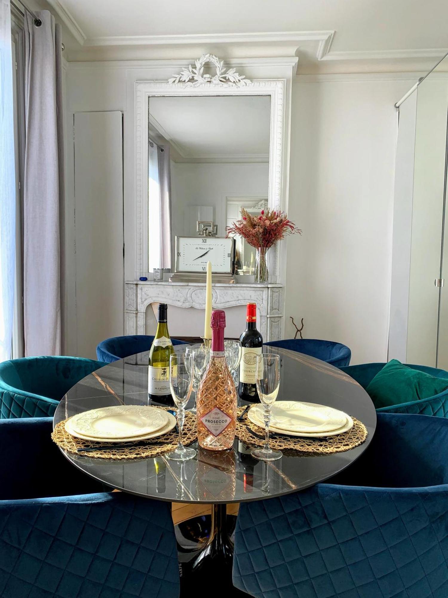 Apartment Elegant Near The Eiffel Tower And Invalides Paris