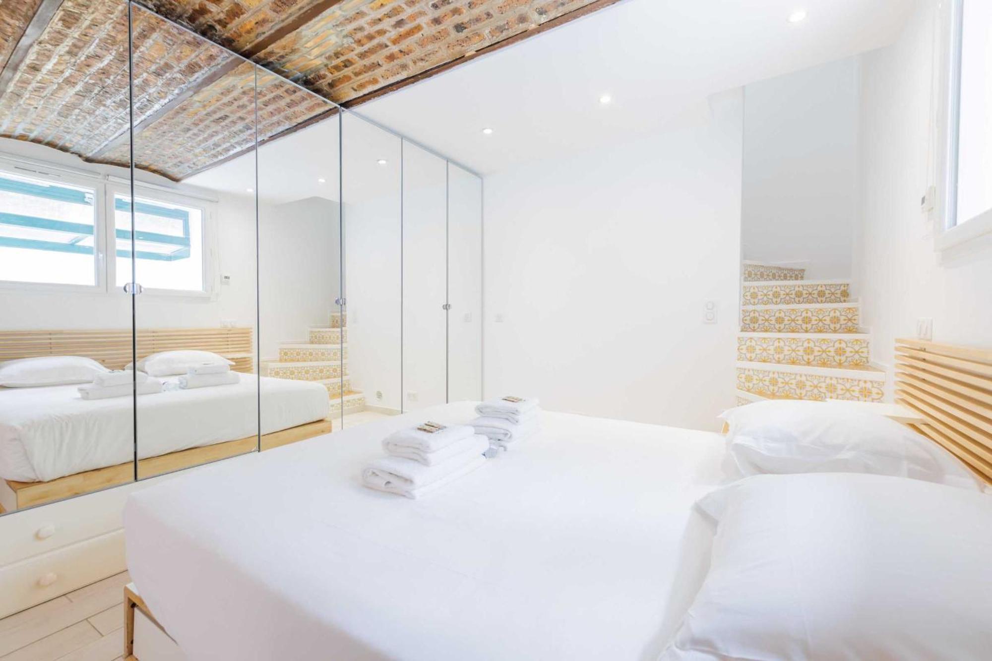 1 Bdr -4p 16th Near Trocadero Parigi