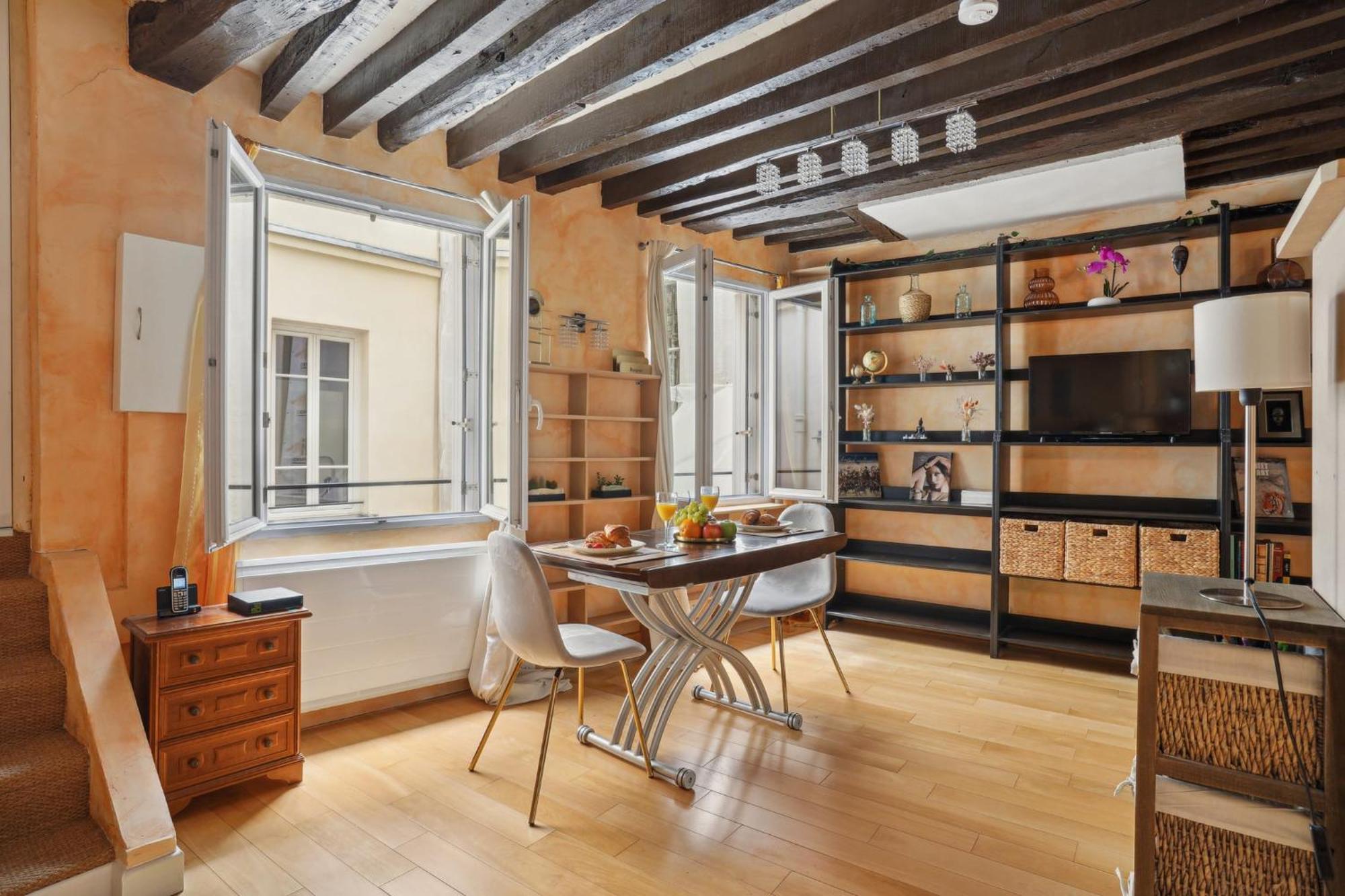 Apartment Le Marais & Pompidou - Cityapartmentstay
