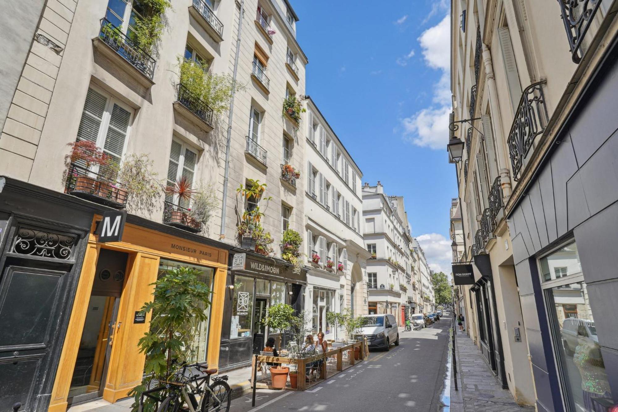 Le Marais & Pompidou - Cityapartmentstay *