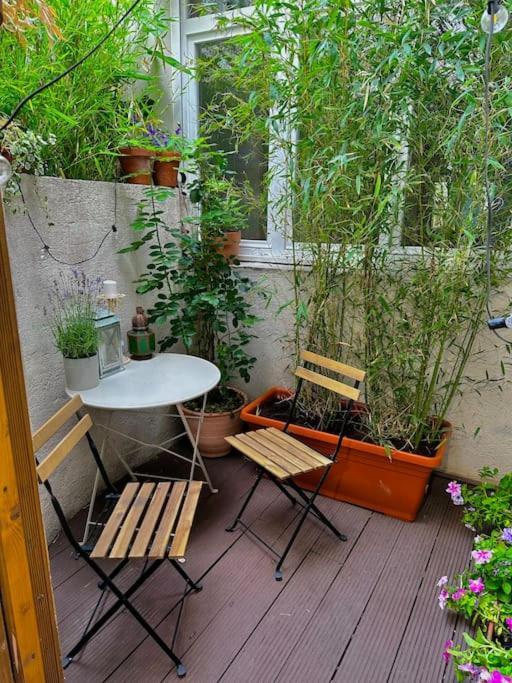 Appartamento Charming In A Courtyard In *