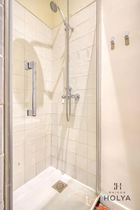 Charmant 2 Pieces Au Coeur De Faubourg-montmartre - 182c Apartment *