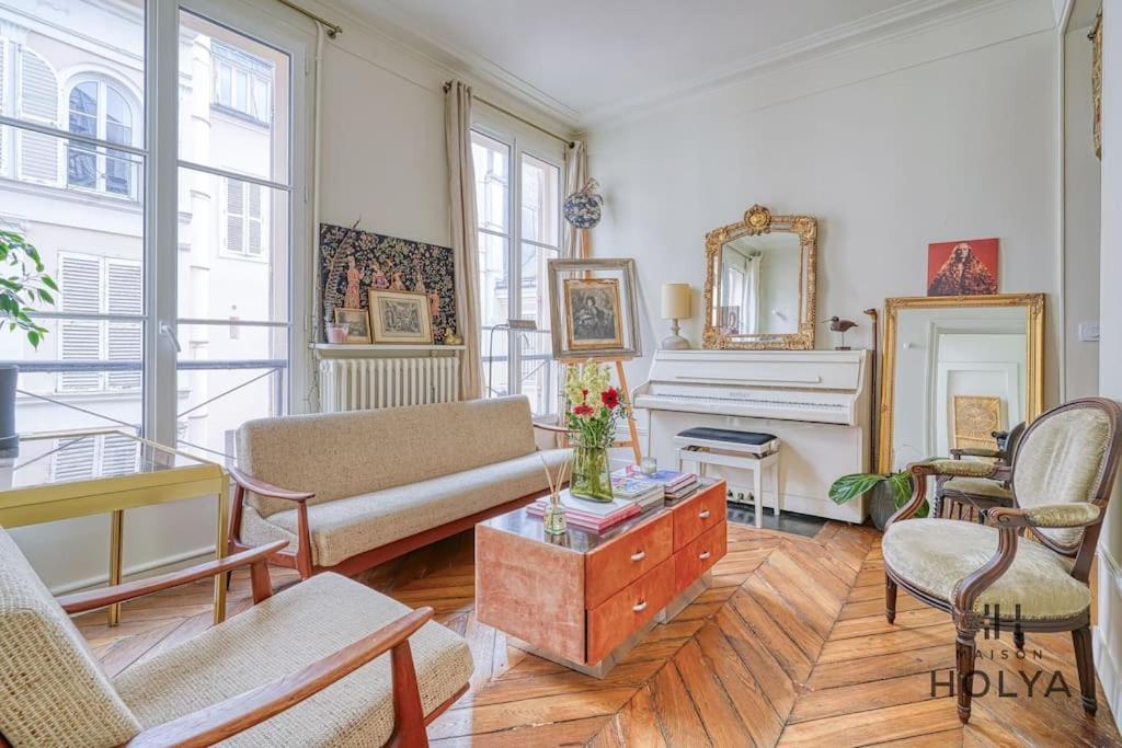 Apartment Charmant 2 Pieces Au Coeur De Faubourg-montmartre - 182c Paris