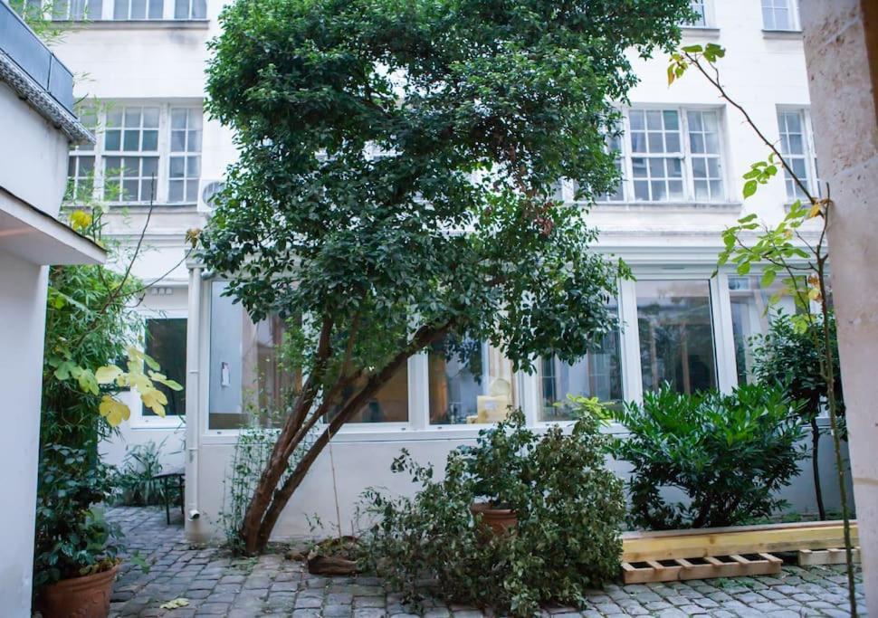 Charming In A Courtyard In Appartamento *
