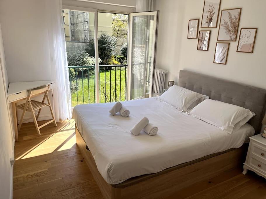 Apartment Superbe Avec Belle Vue Jardin Paris