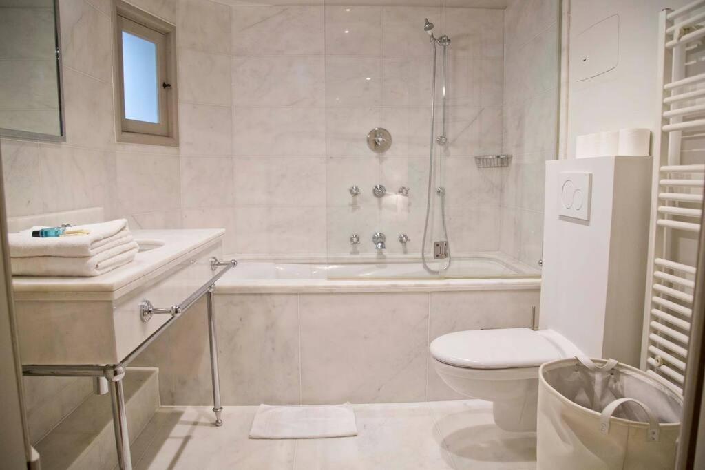 Appartamento Luxury Heart Of Saint Germain