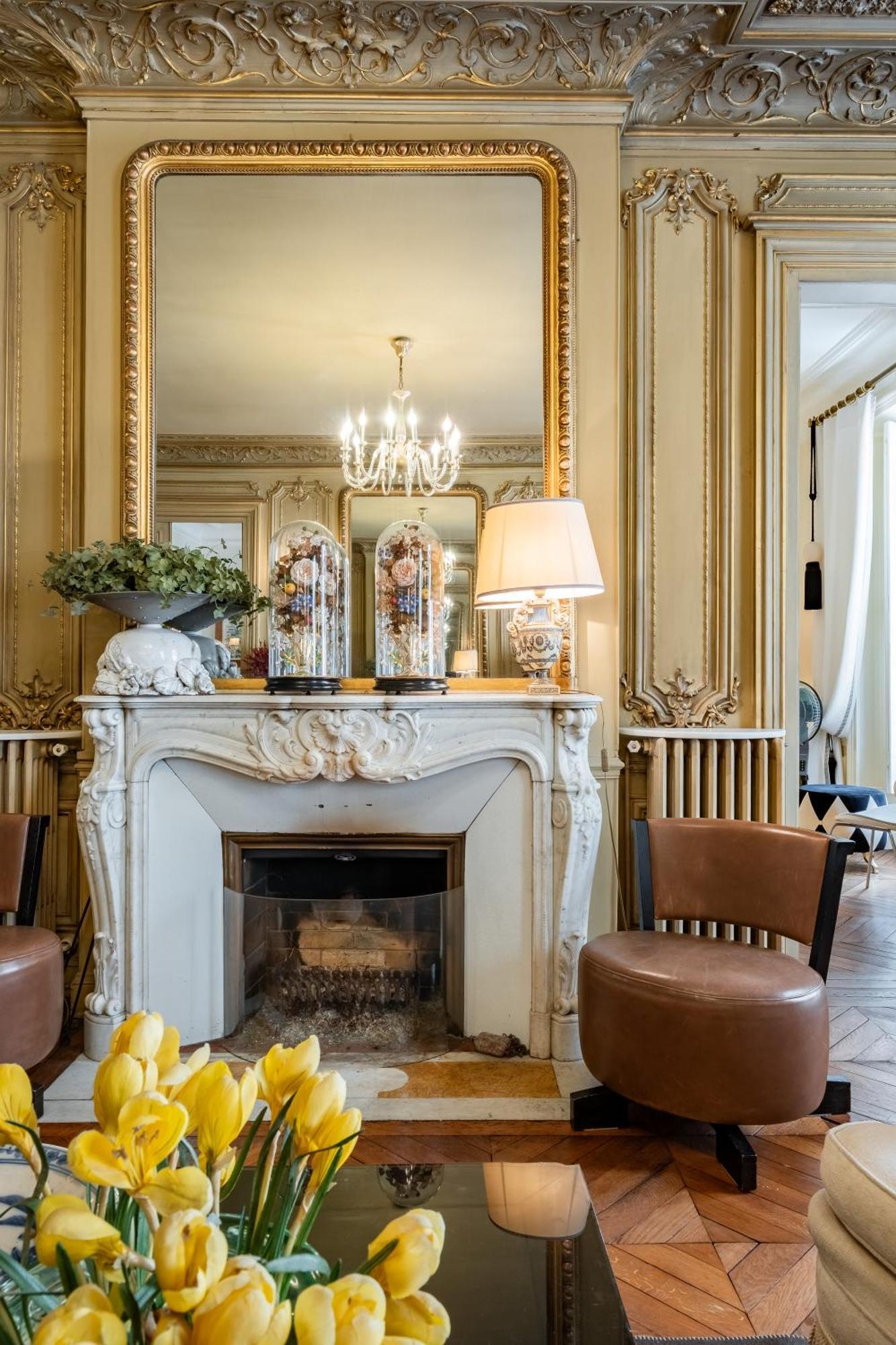 Veeve - Ornate Beauty Parigi