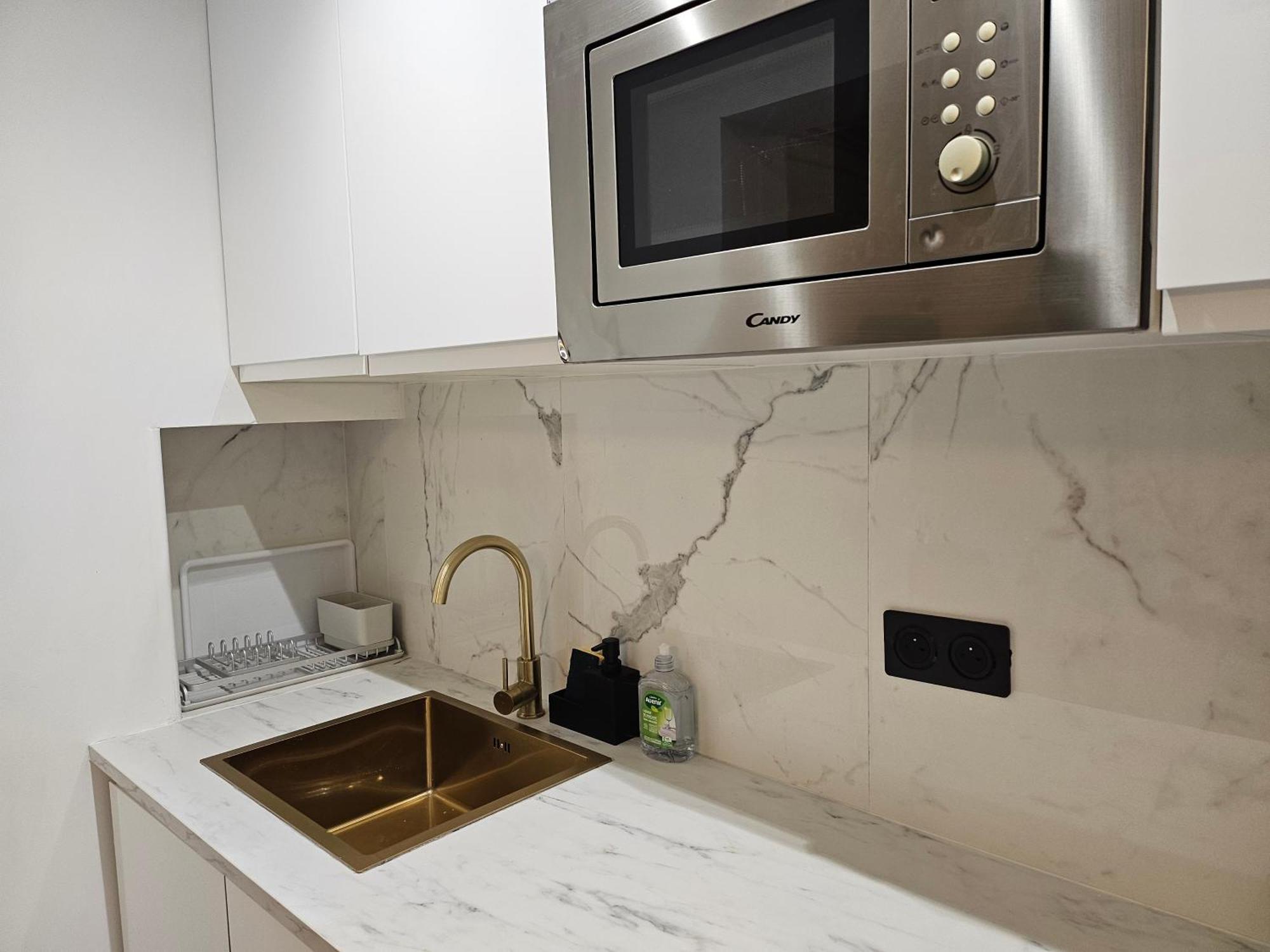 Appartamento Highstay Champs Elysees Arc De Triomphe Parigi