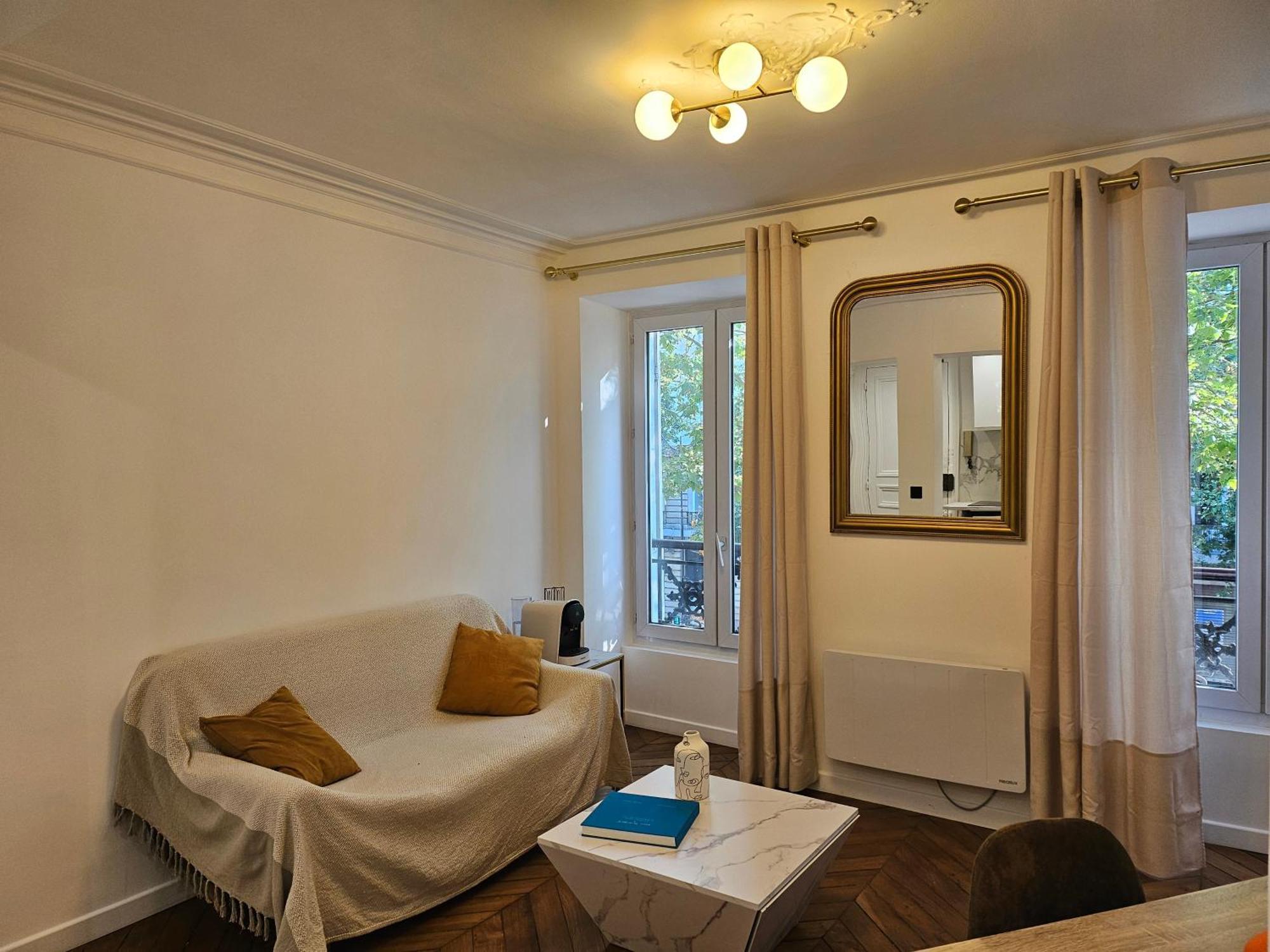Appartamento Highstay Champs Elysees Arc De Triomphe