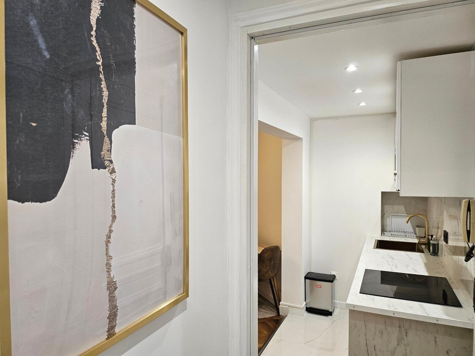 Appartamento Highstay Champs Elysees Arc De Triomphe Parigi