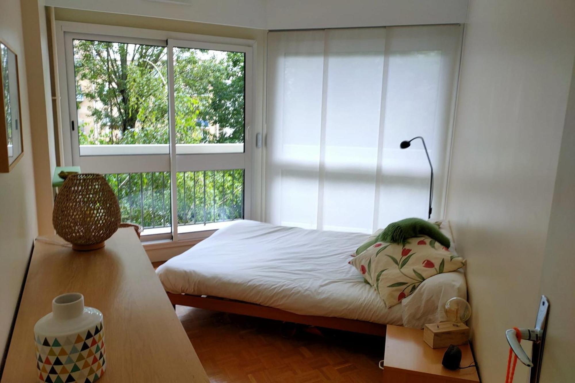 Cosy Overlooking A Area * Paris